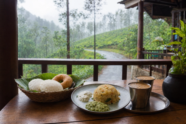 Coorg Coffee Estate Breakfast in Monsoon: Before Wet Roads by Hetvi Patel on AllBlogs