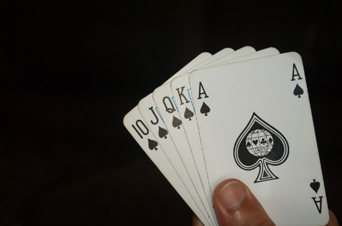 Useful Tips for Online Casino Players