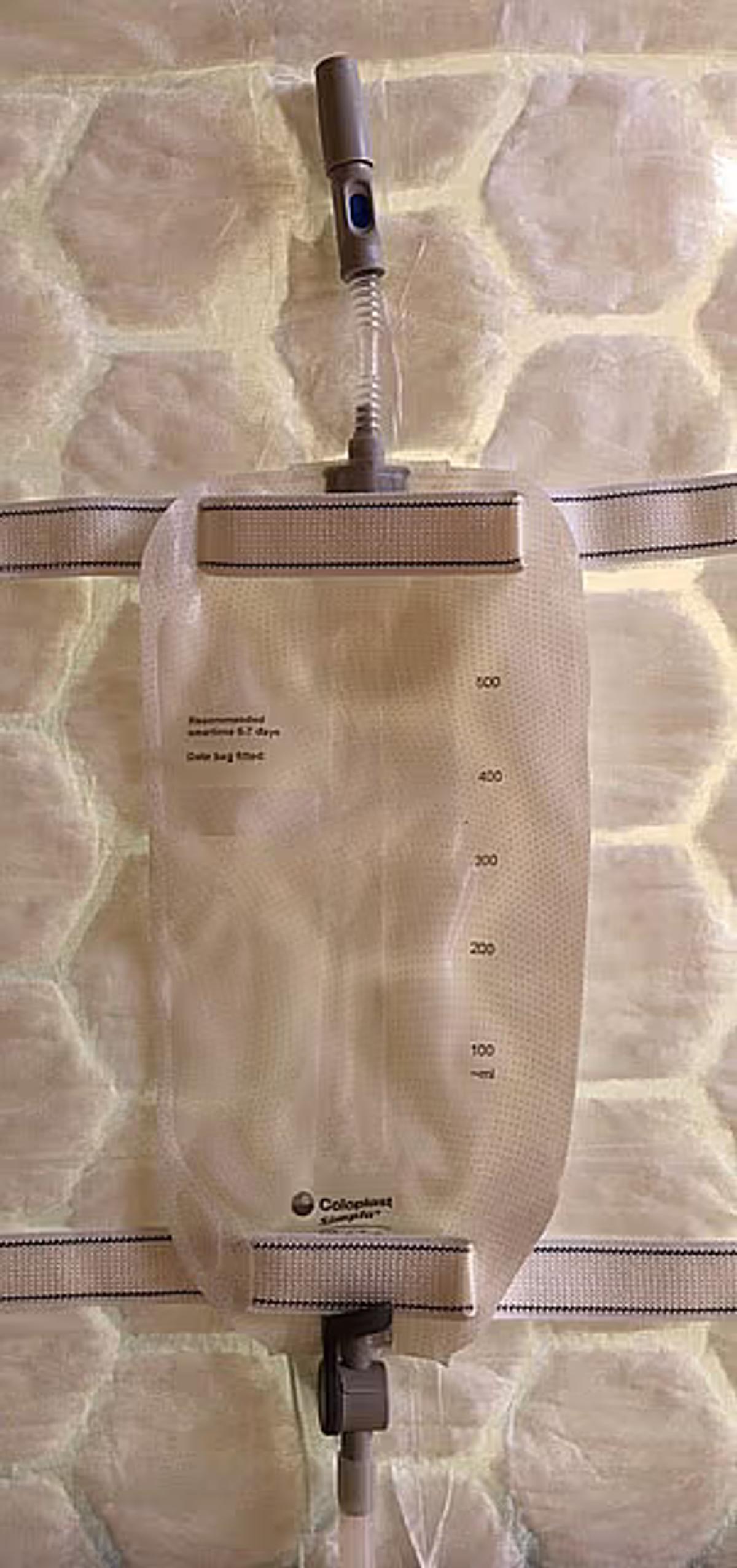 Catheter leg bag