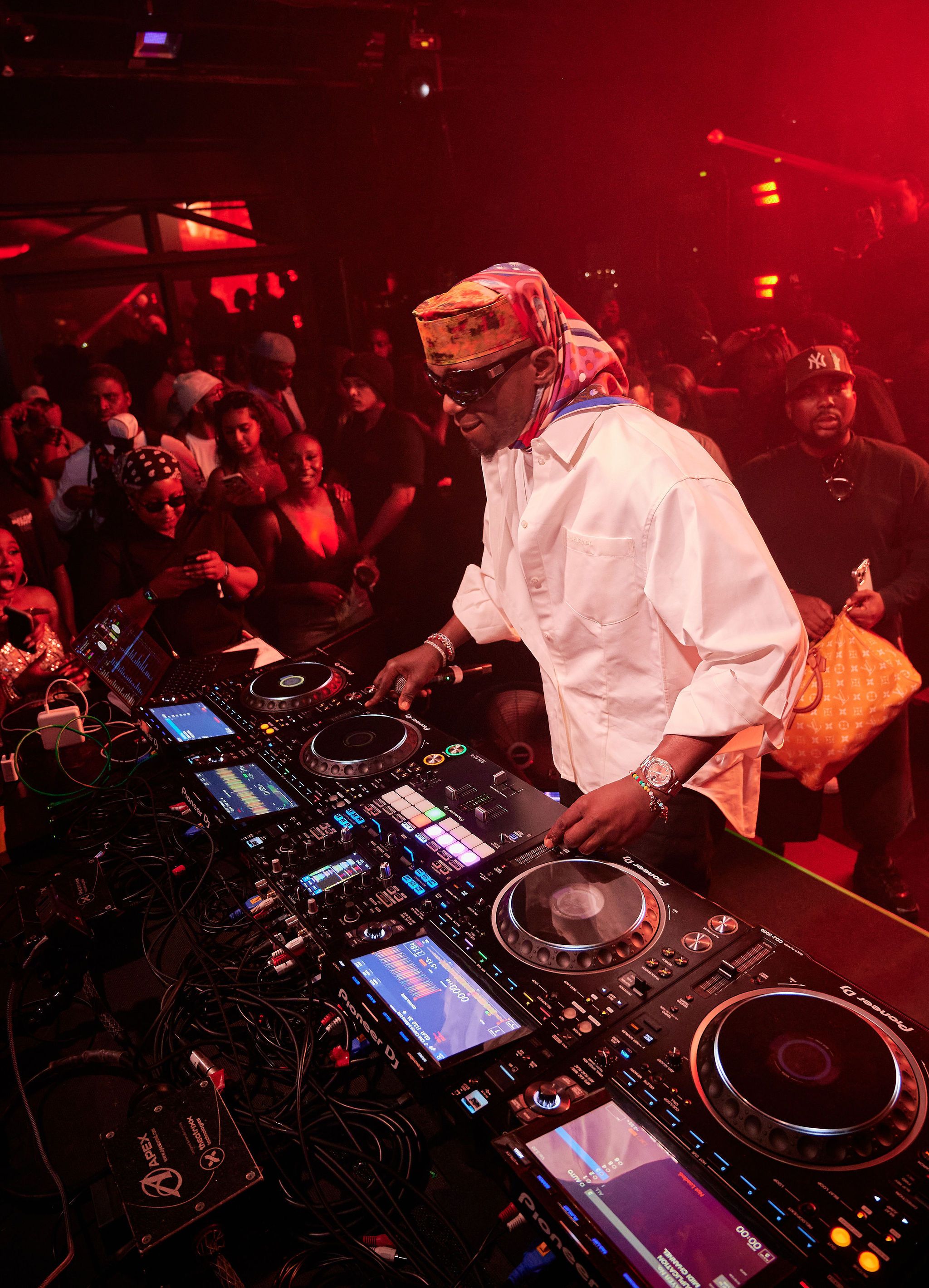 DJ Spinall Live in Toronto