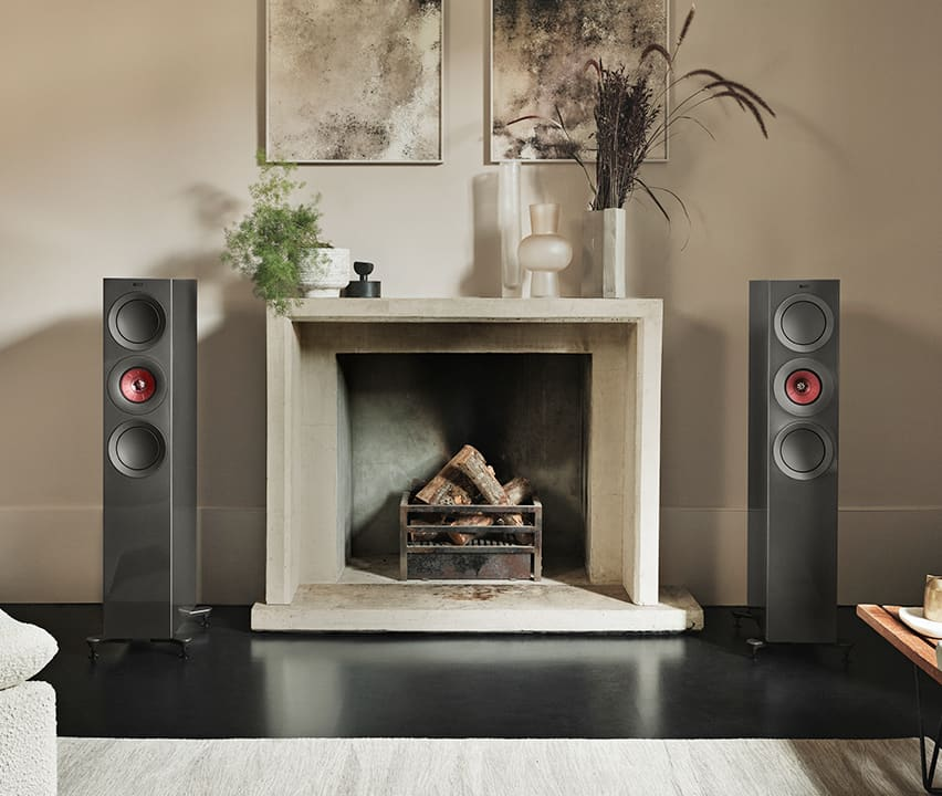 KEF HIFI SYSTEM