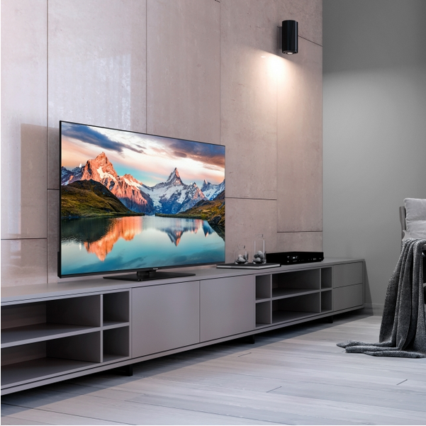 Panasonic 4K LED TV