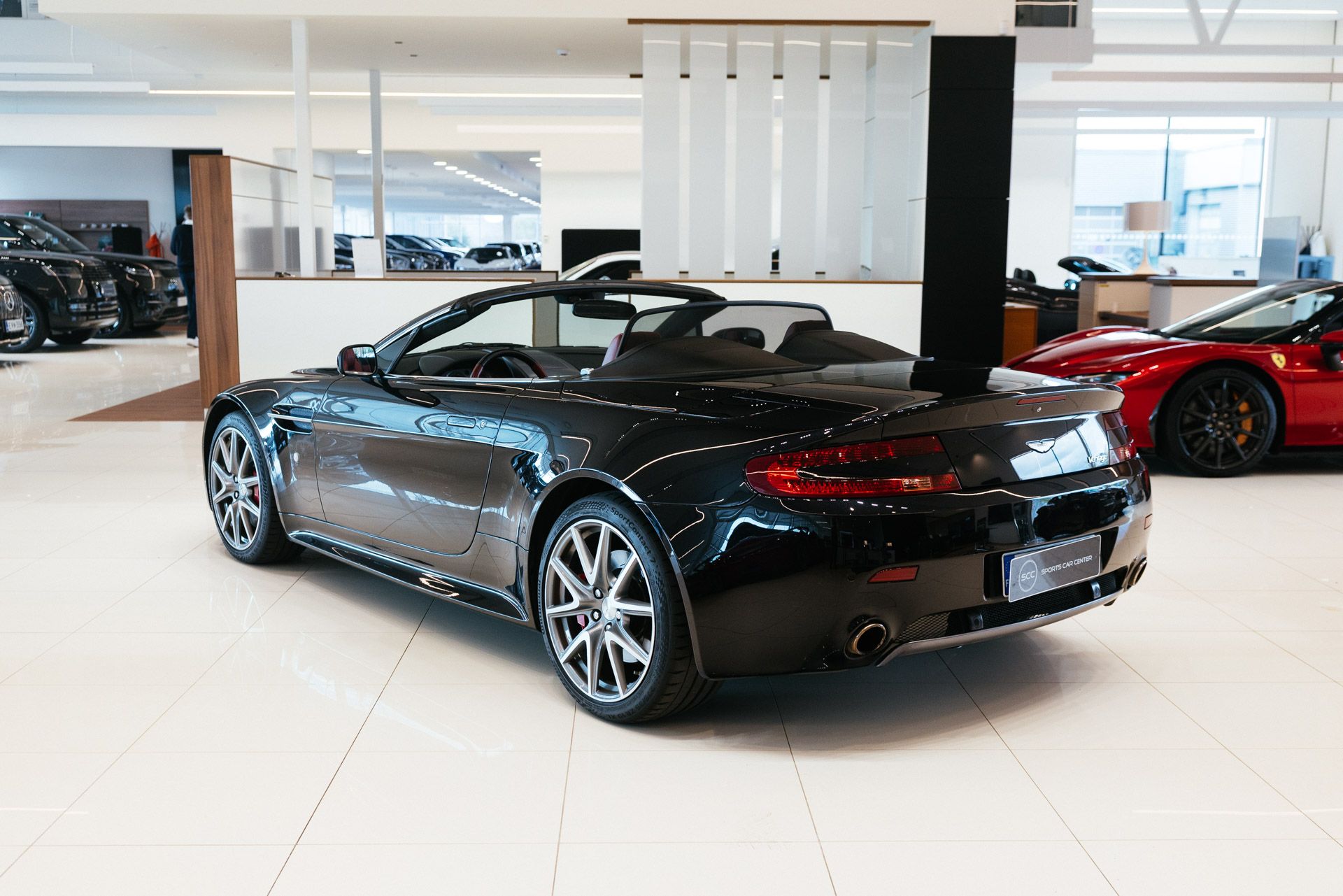 Aston Martin Vantage V8 Vantage Roadster 2008, kuva 7/50