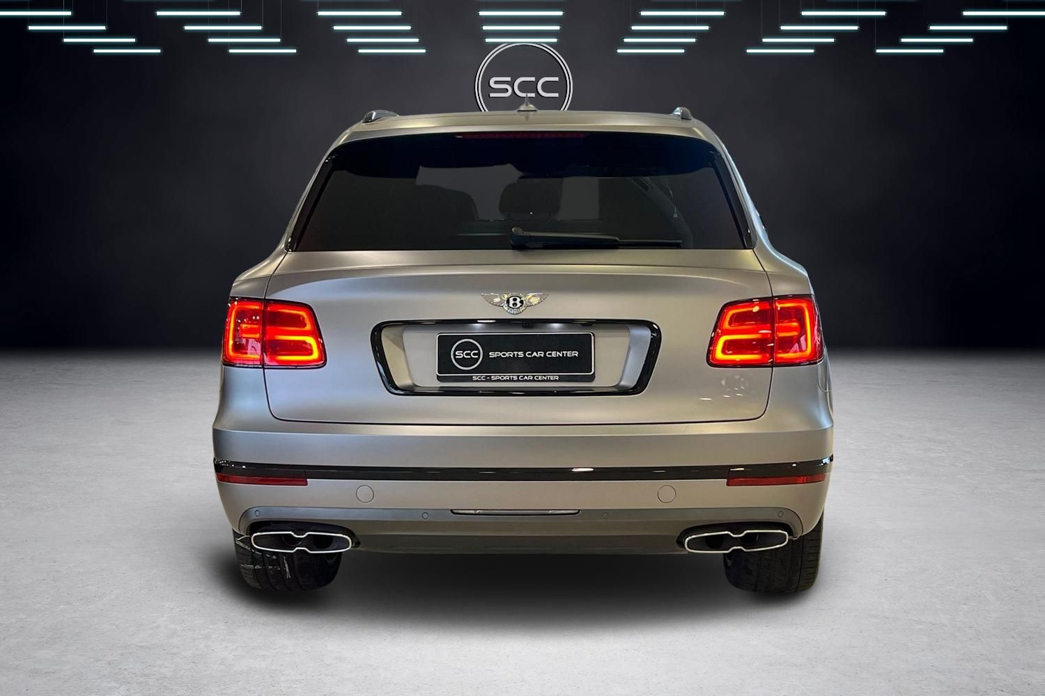 Bentley Bentayga Hybrid 2021, kuva 4/54