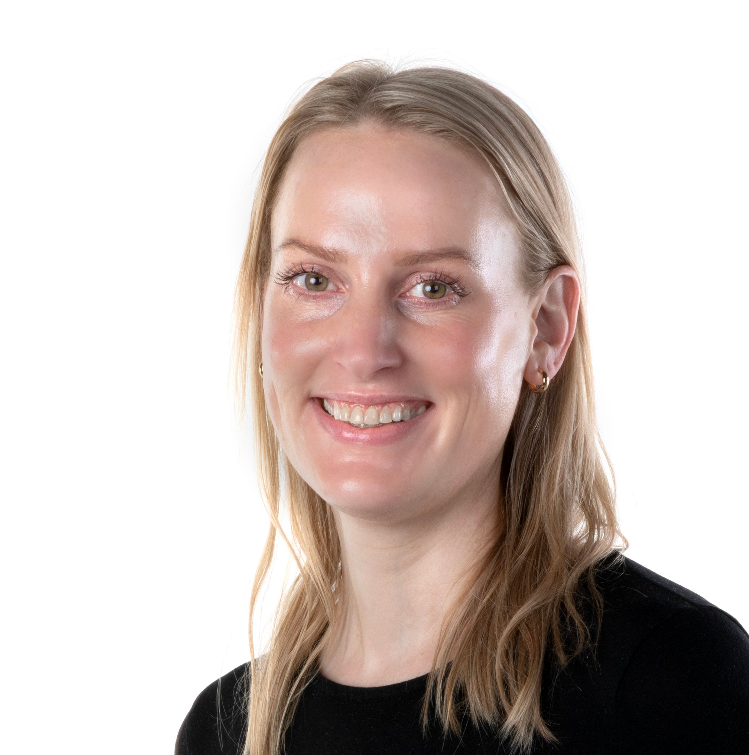 Pernille Hatlehol, Ettermarkedsansvarlig