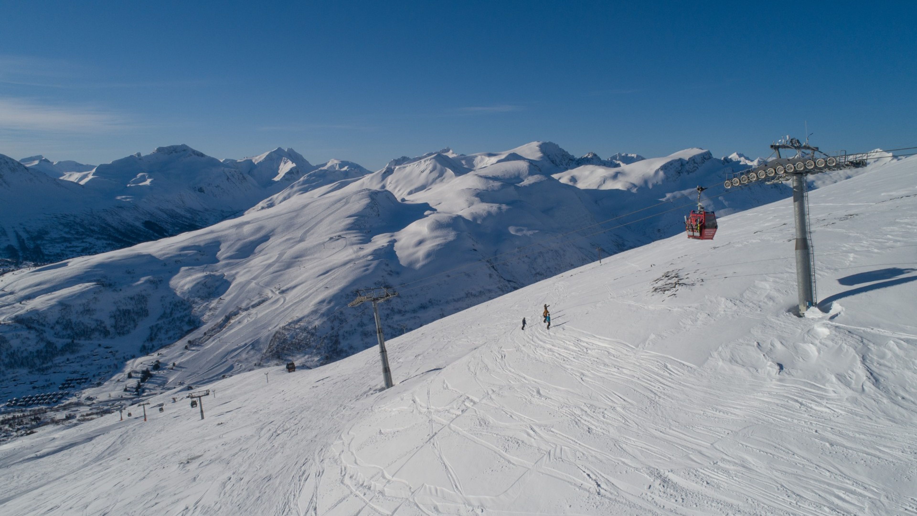 Skitrekk på fjellet.