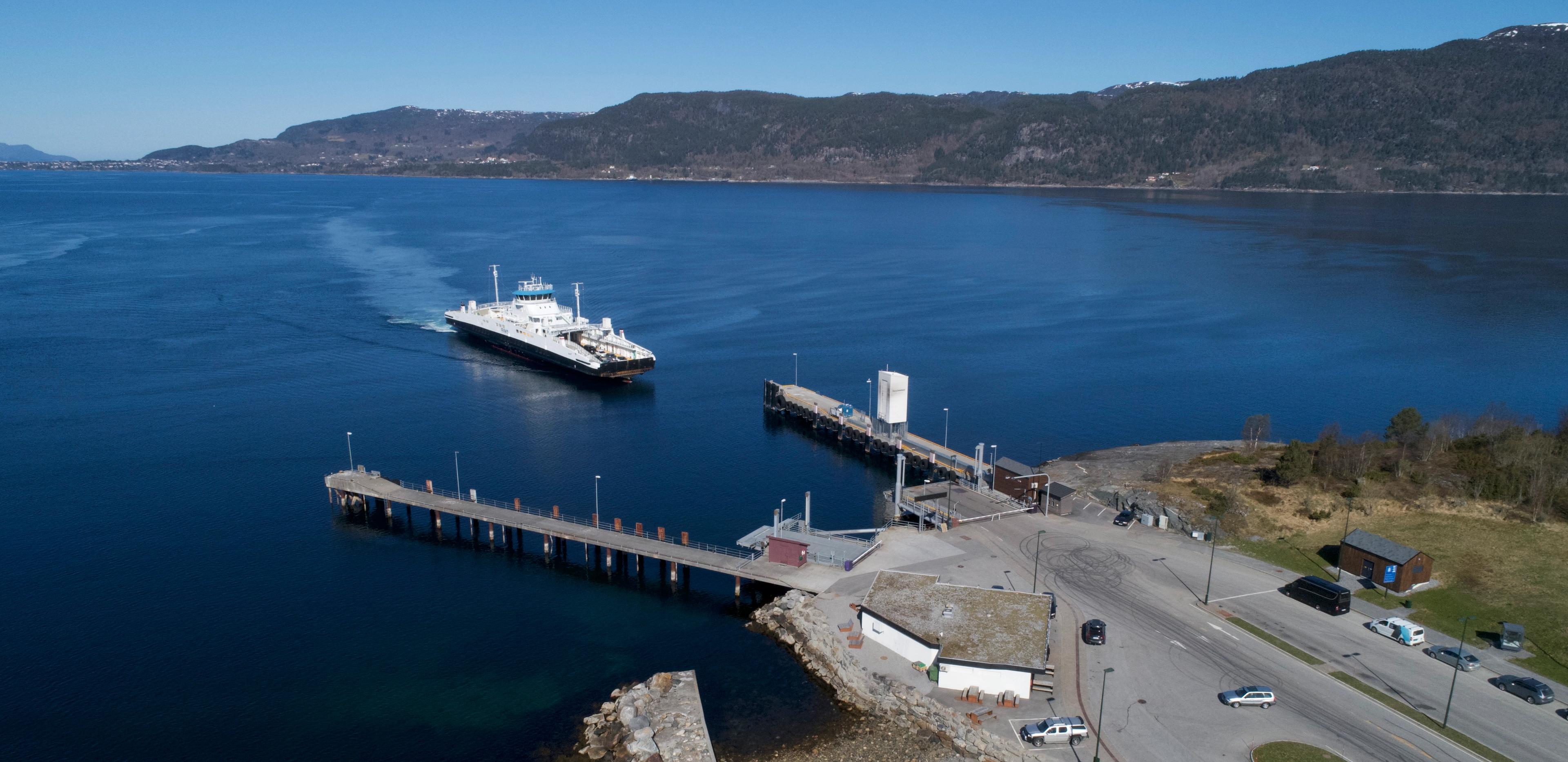 Ladestasjon for elektriske kjøretøy