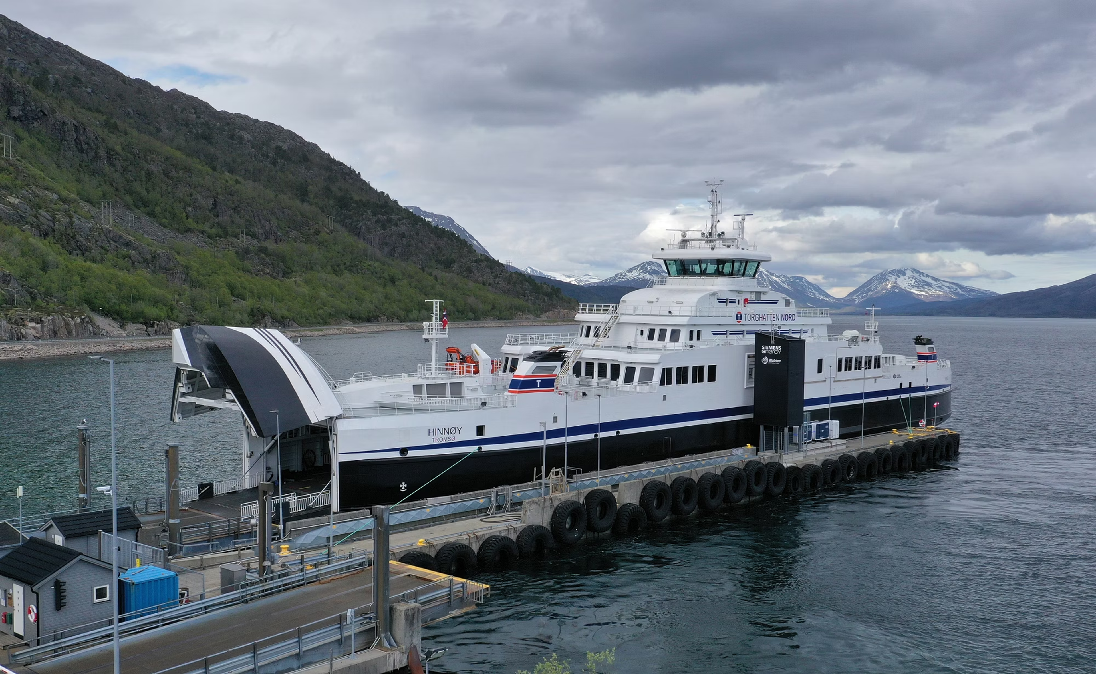 Torghatten Nord — landstrøm for elektriske ferger
