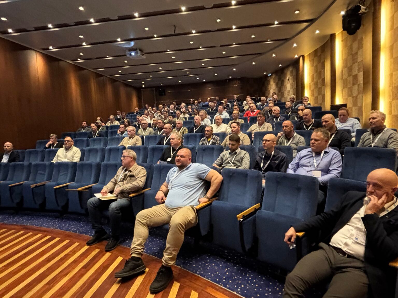 Deltakere på Møre Trafos 17. fagseminar i Kiel