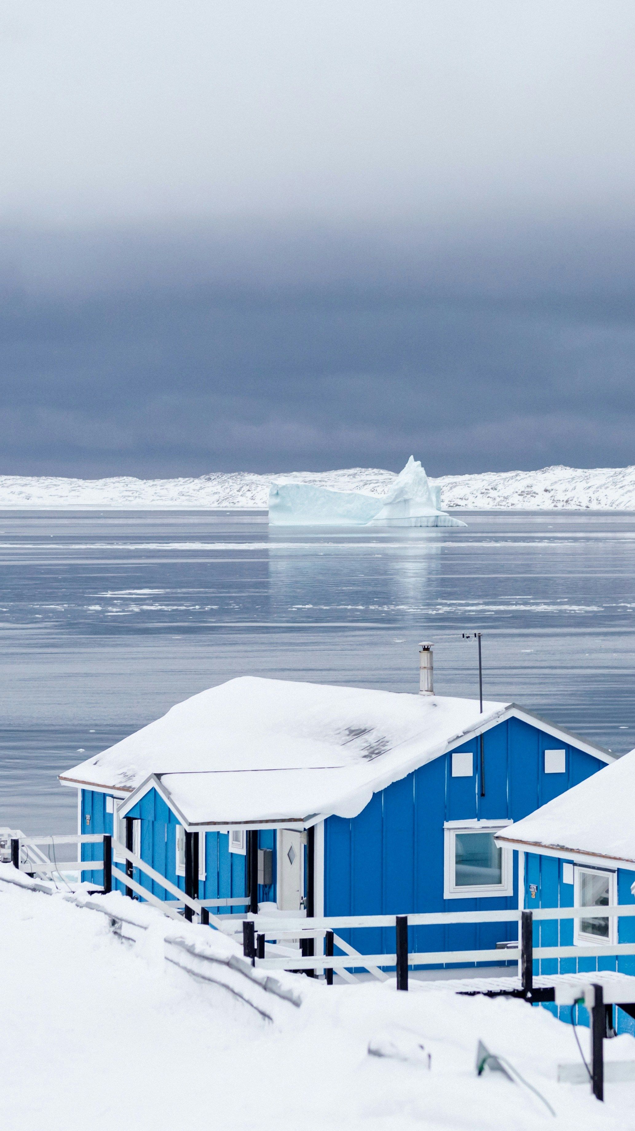Big iceberg in fjord of Aasiaat, Greenland. Photo by Filip Gielda - Visit Greenland