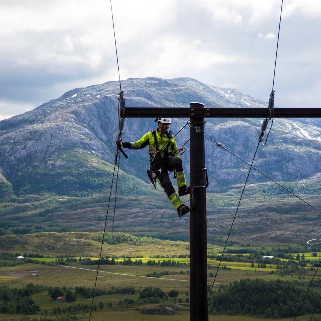 Møre Trafo supplies both substations and transformers to Linea in Helgeland