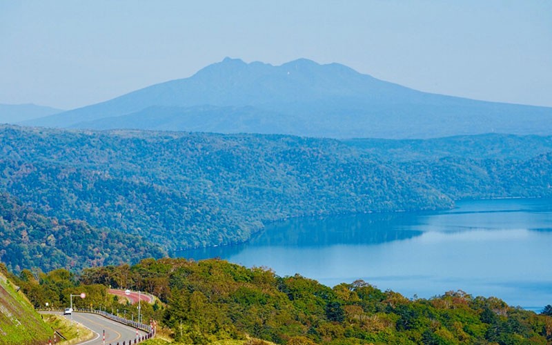 Vượt đèo với chiếc view triệu đô thế này thì còn gì bằng!