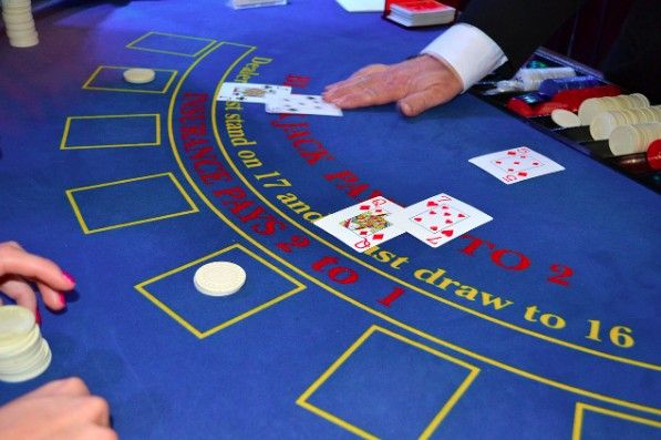 Online Blackjack Mistakes to Avoid: Smart Strategies for Winning