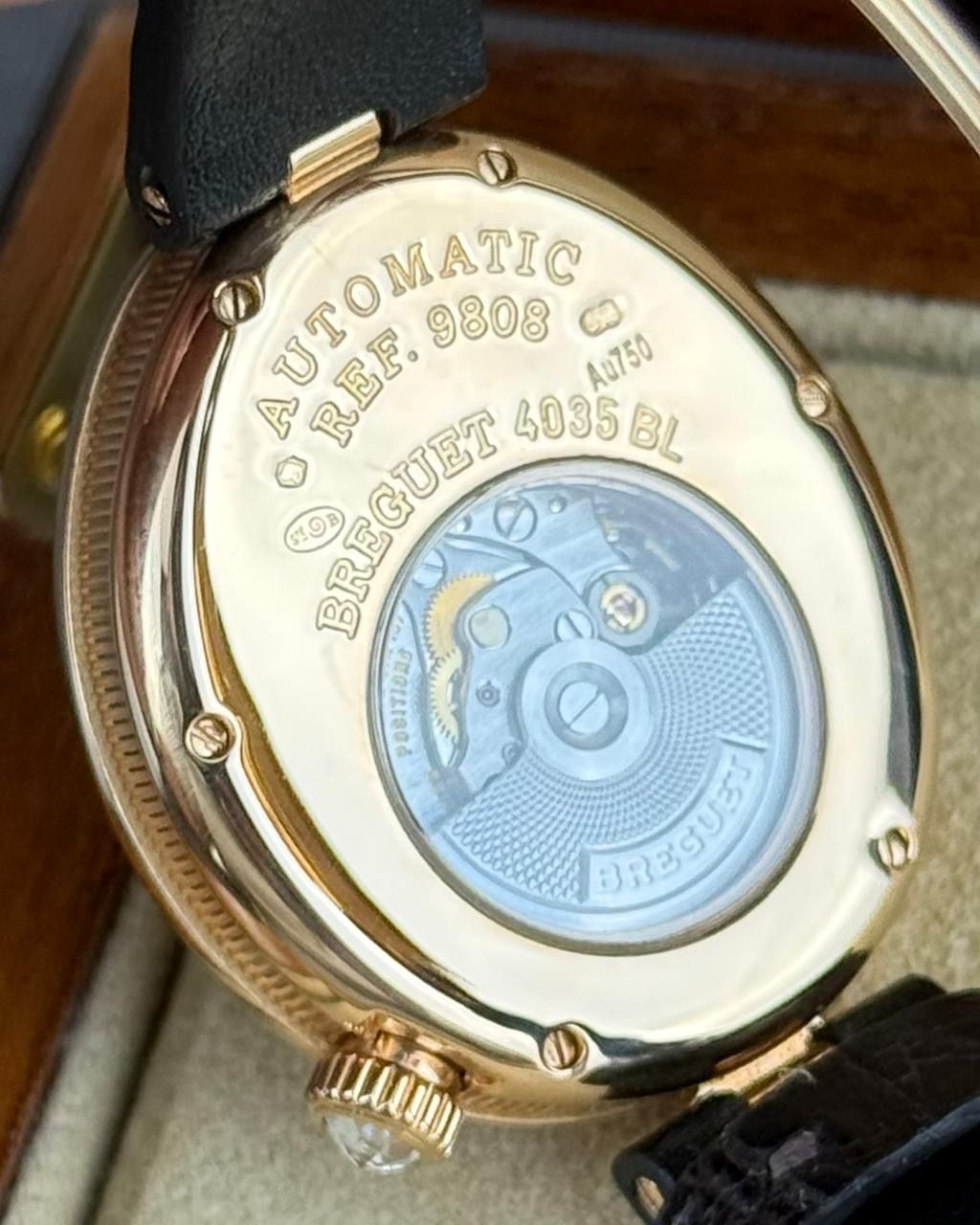 Breguet "Reine de Naples" - 42MM - Ref: 9808BR thumbnail 4