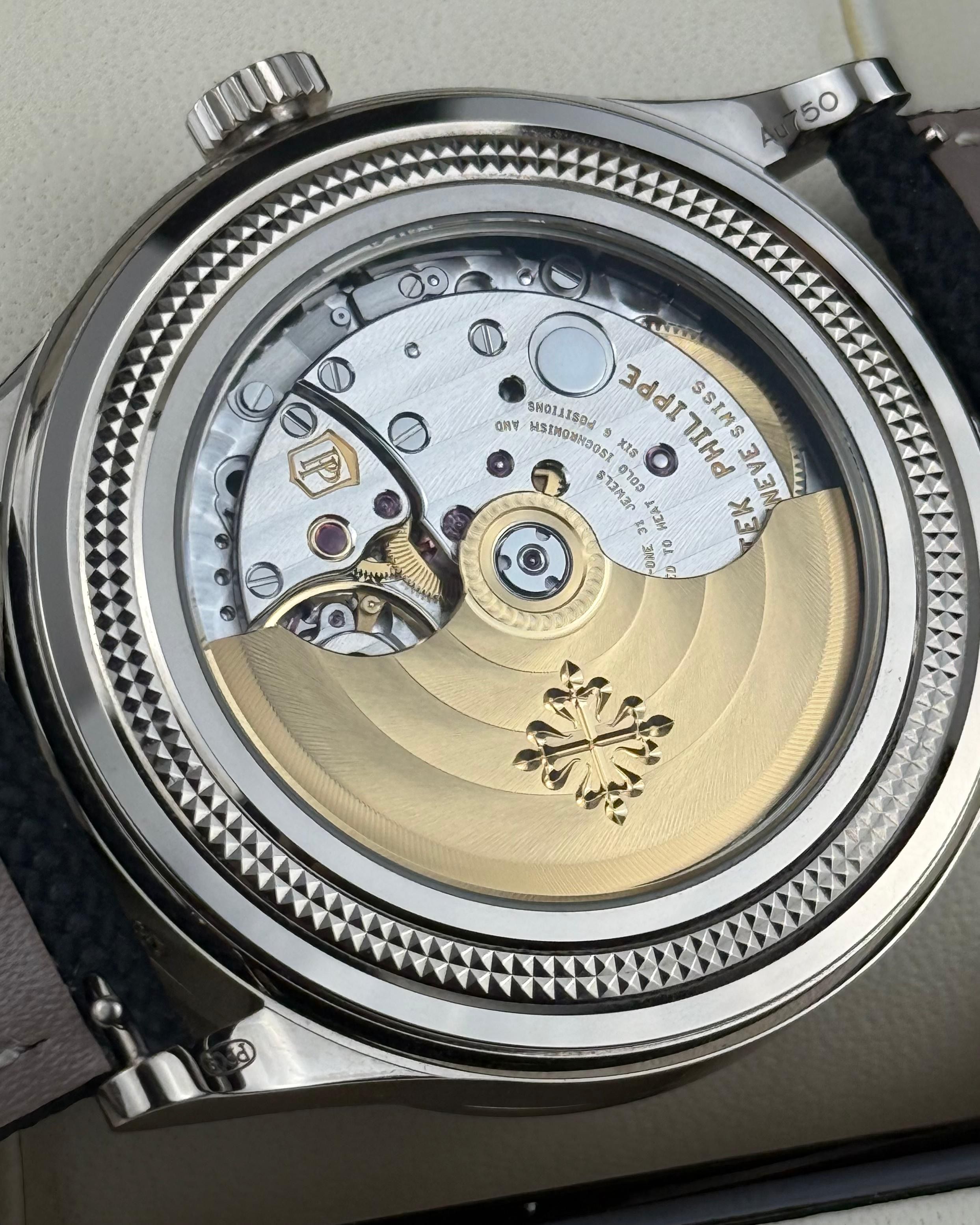 Patek Philippe Grand Complications Retrograde Perpetual Calendar - 39.5MM - Ref : 6159G-001 thumbnail 4