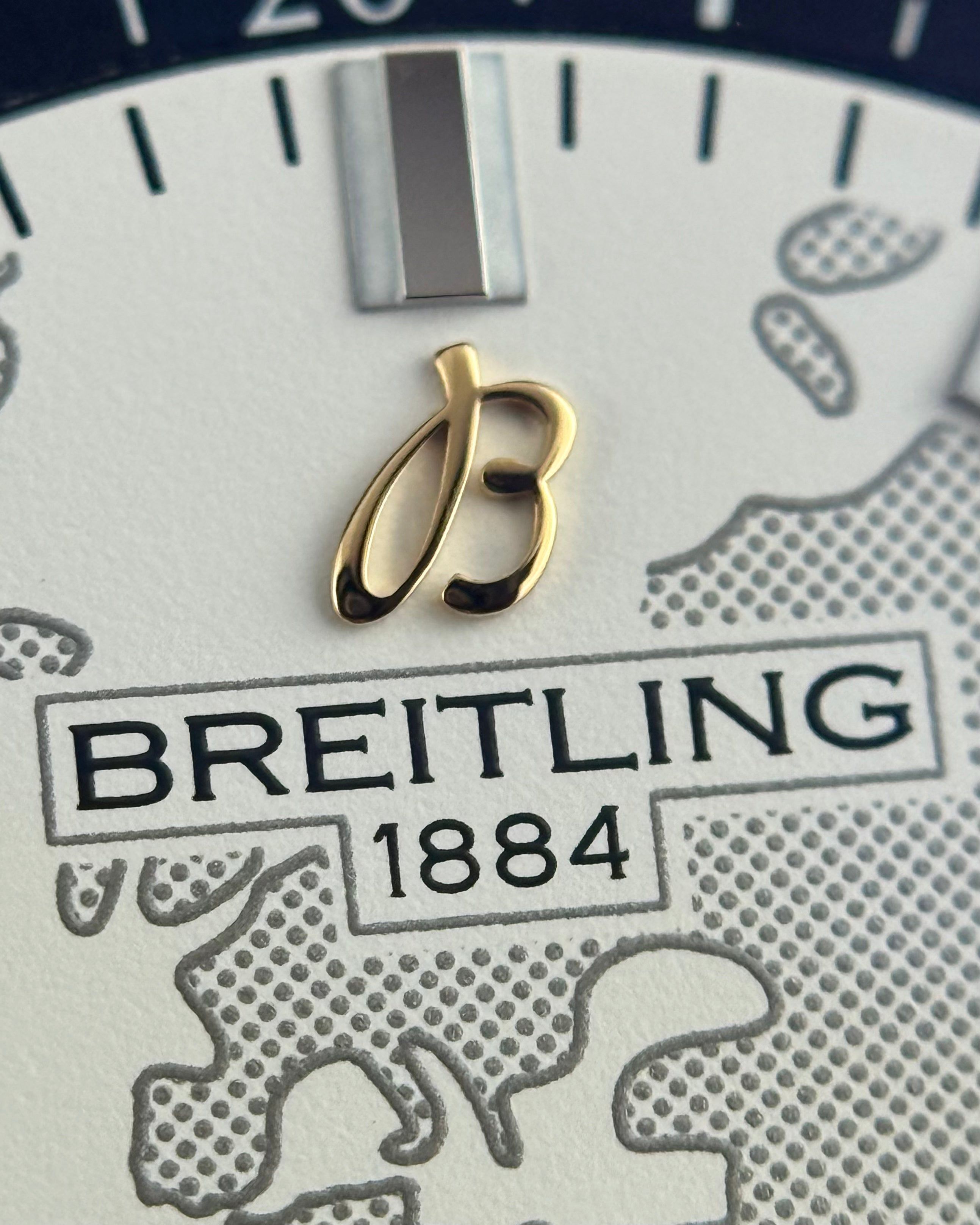 Breitling Galactic Unitime - 44MM - Ref : WB3510U0/A777 thumbnail 4