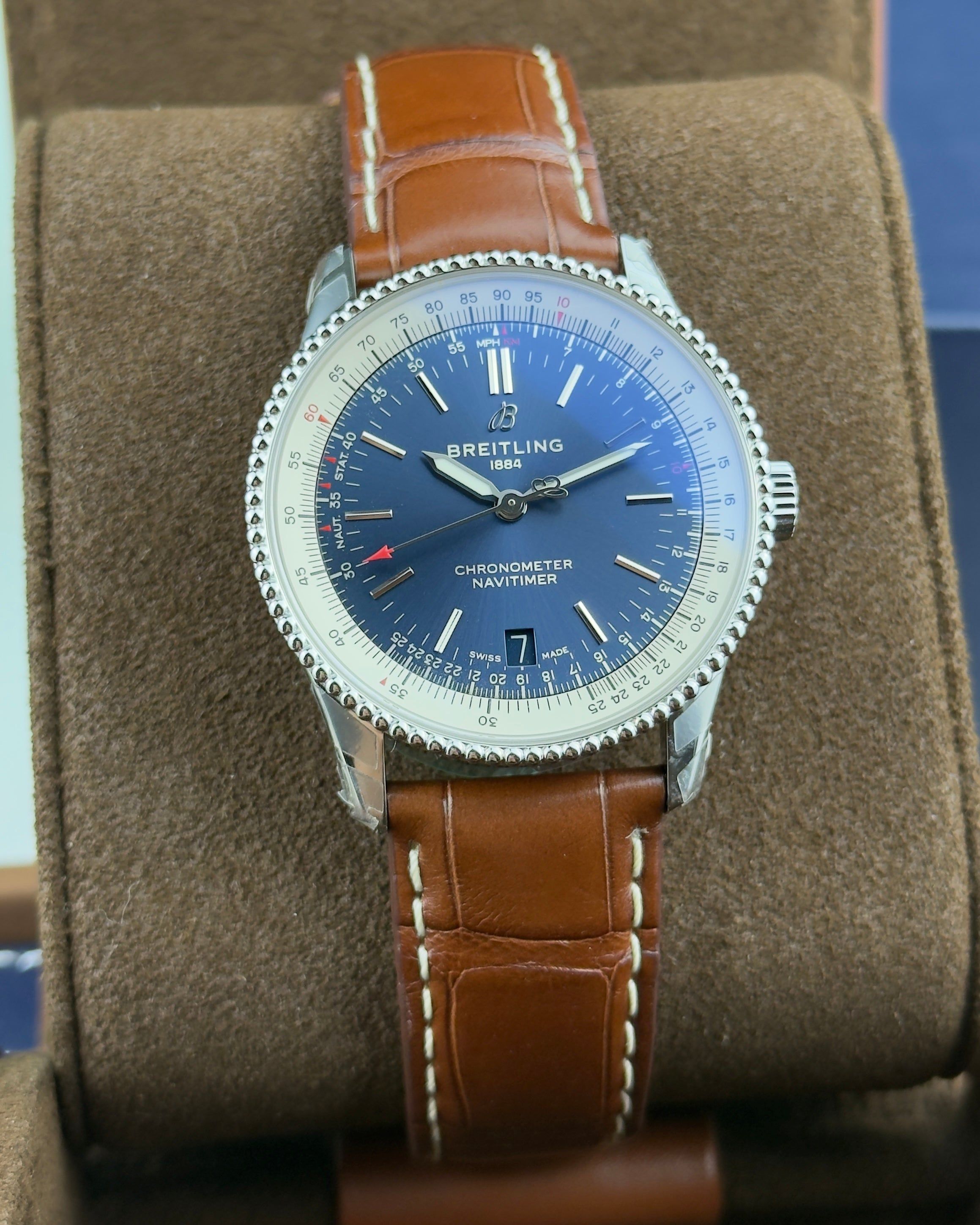 Breitling Navitimer 1 Automatic - 38MM - Ref : A17325211C1P2 thumbnail 3