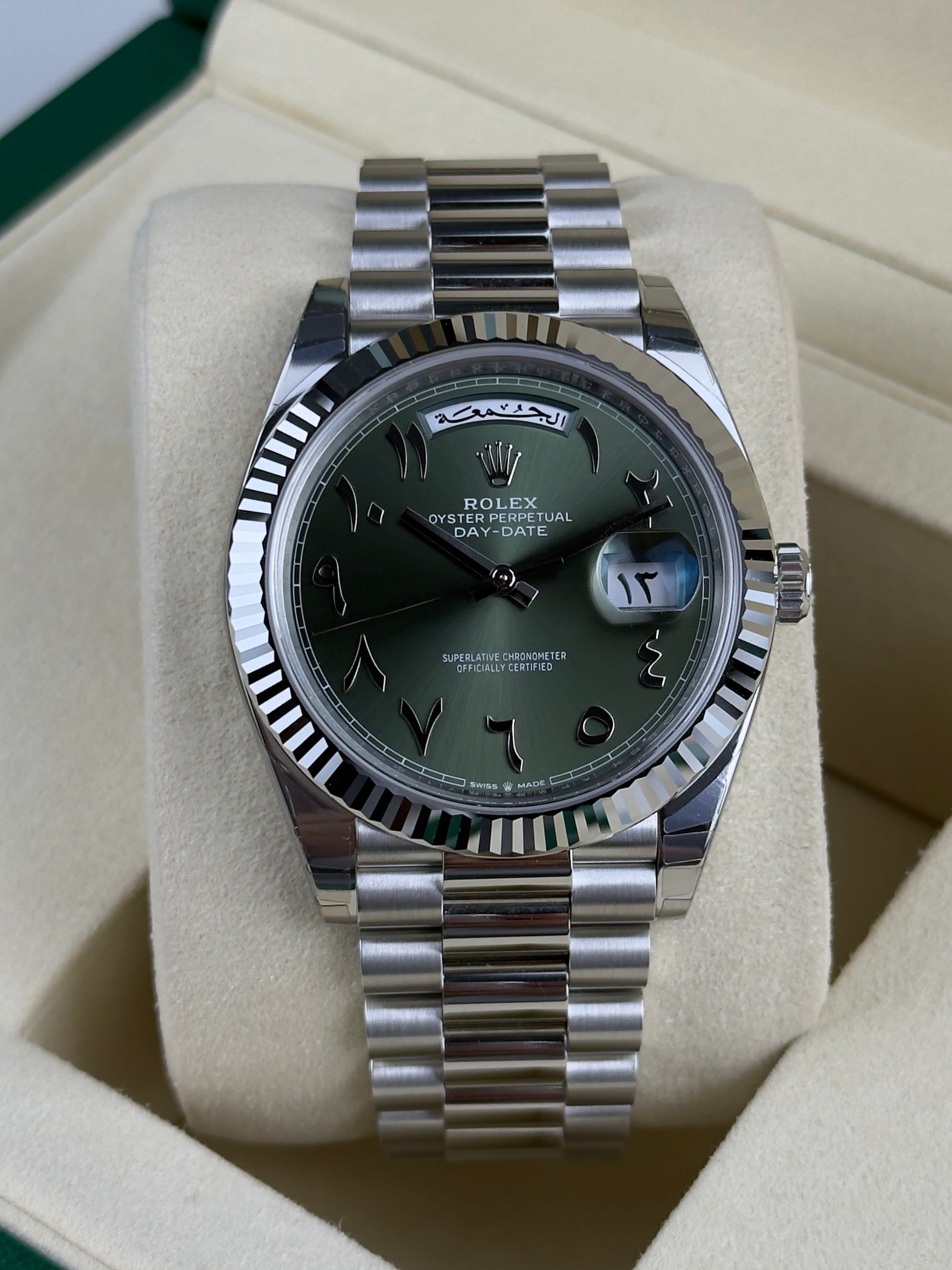 Rolex Oyster Perpetual Day-Date platinum - 40mm - Ref; 228236 thumbnail 3