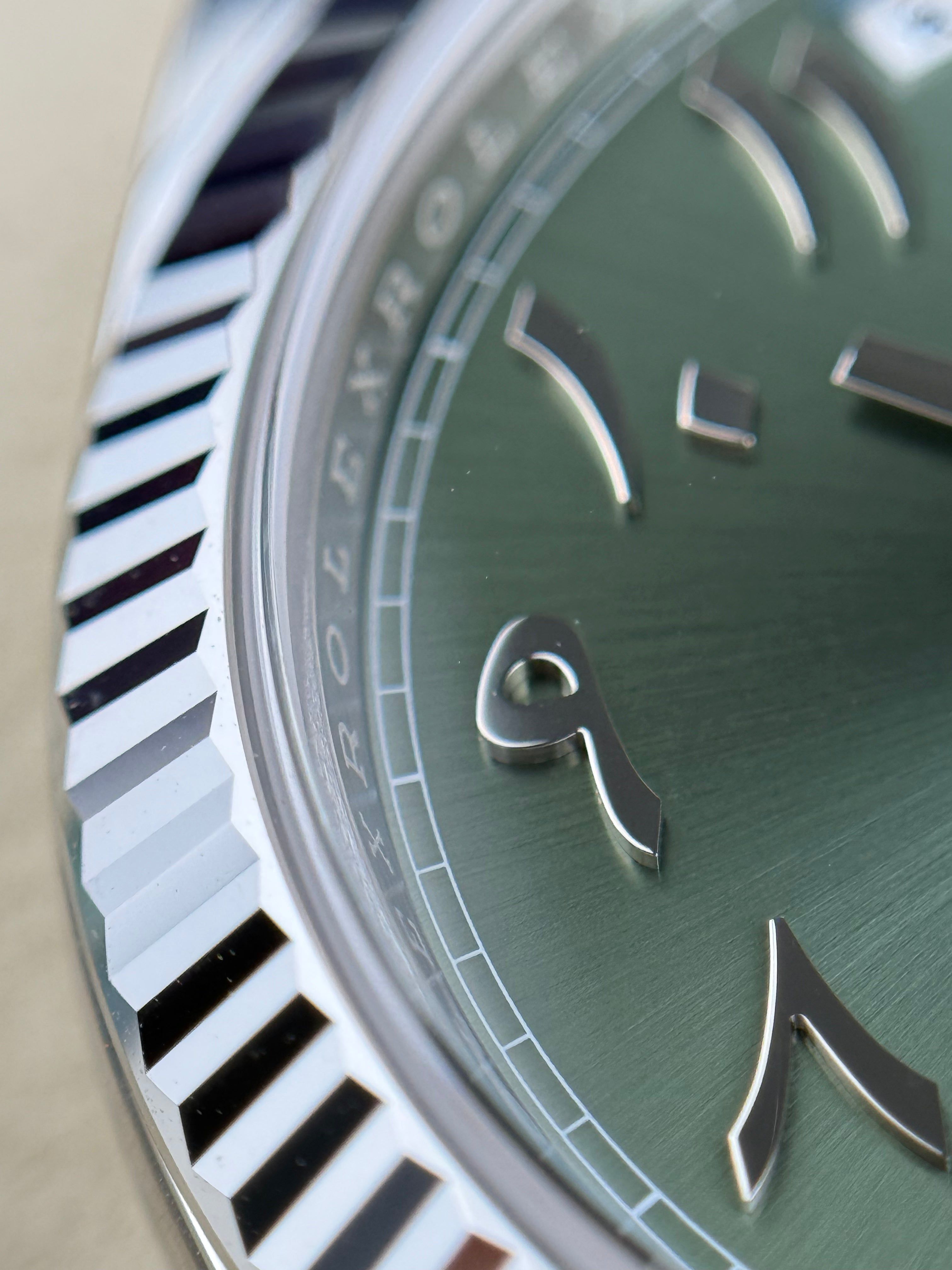 Rolex Oyster Perpetual Day-Date platinum - 40mm - Ref; 228236 thumbnail 7
