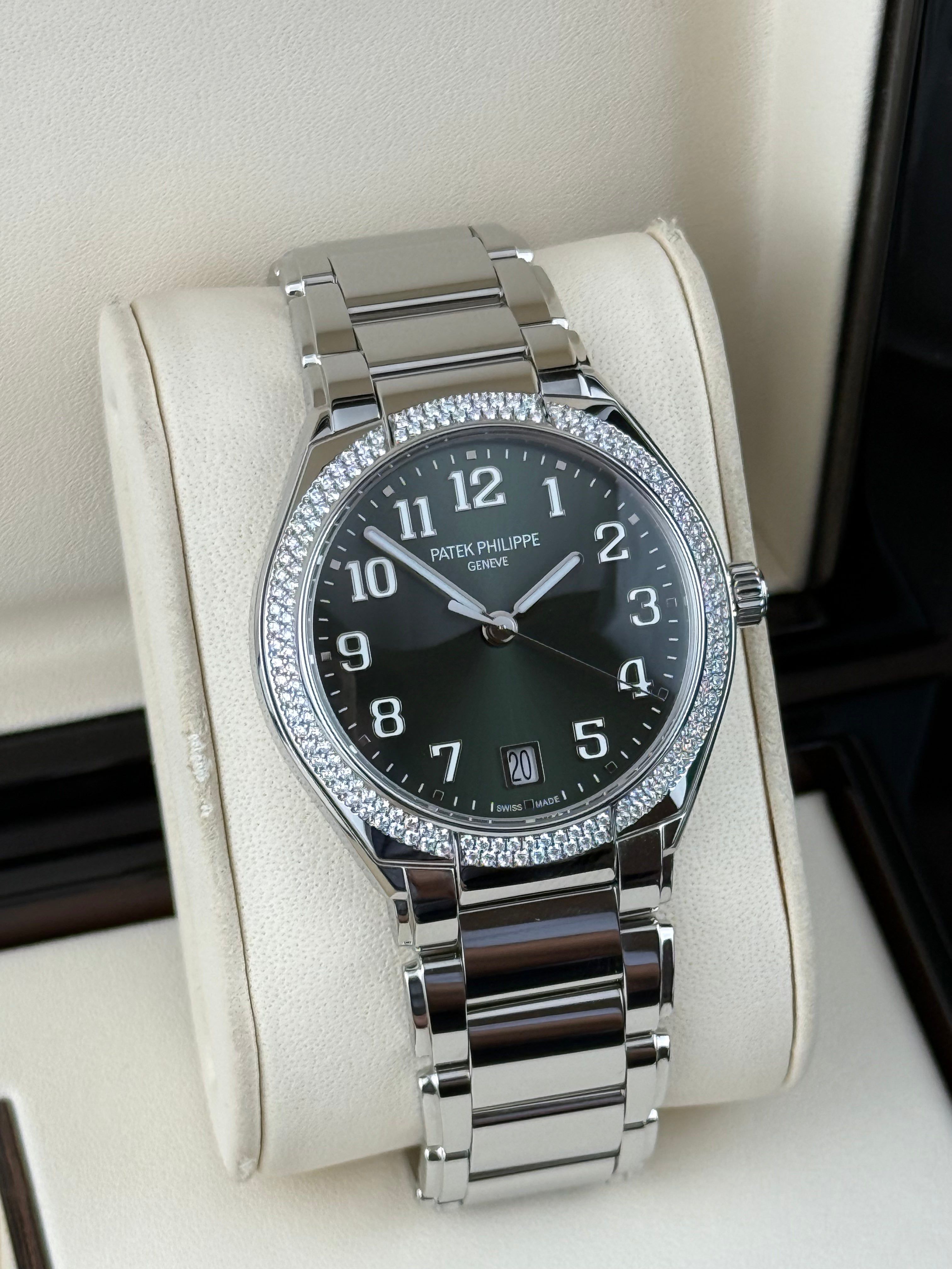 Patek philippe twenty~4 - 36MM - Ref : 7300/1200A-011