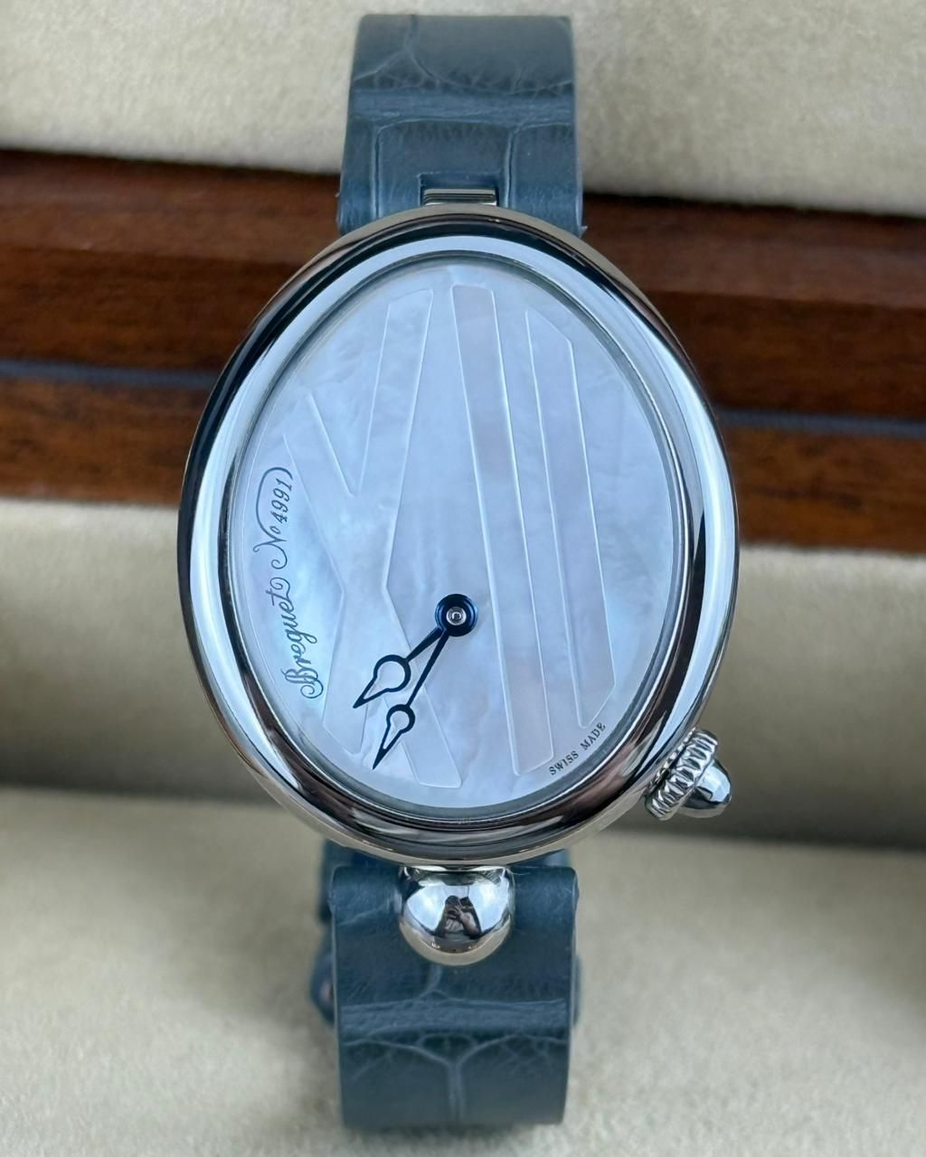 Breguet "Reine de Naples" - 42MM - Ref: 9807ST thumbnail 3