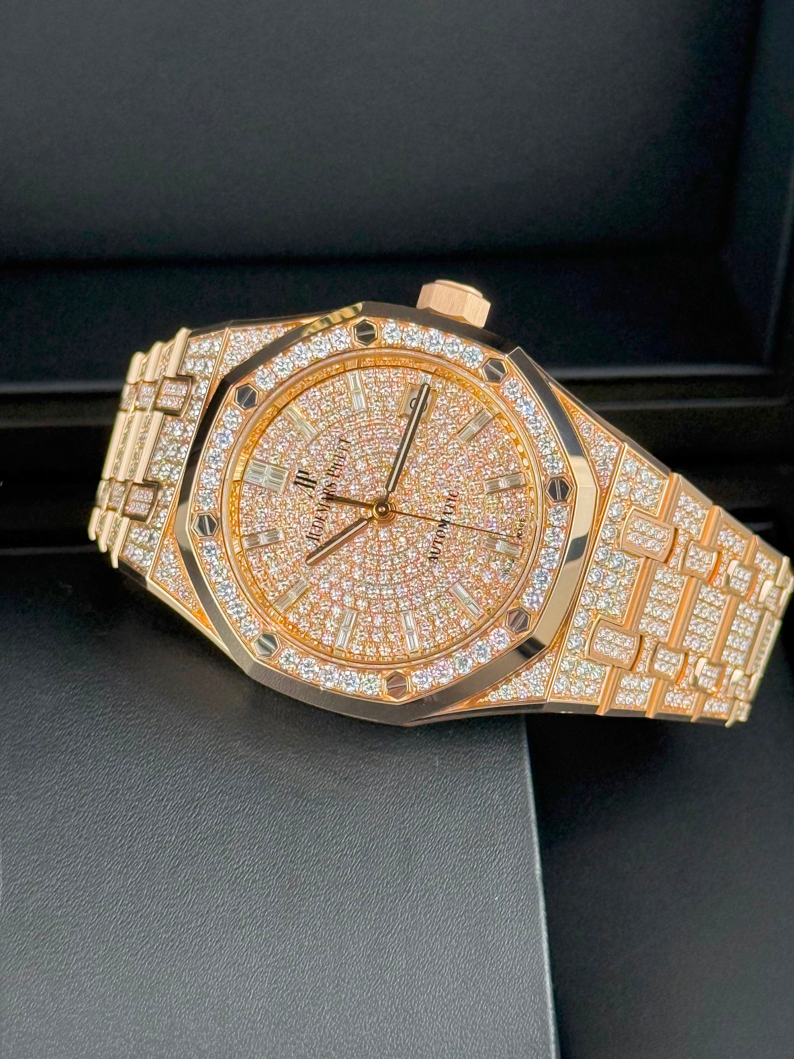 Audemars Piguet Royal Oak - 37MM - Ref : 15452Or.Zz.1258Or.02