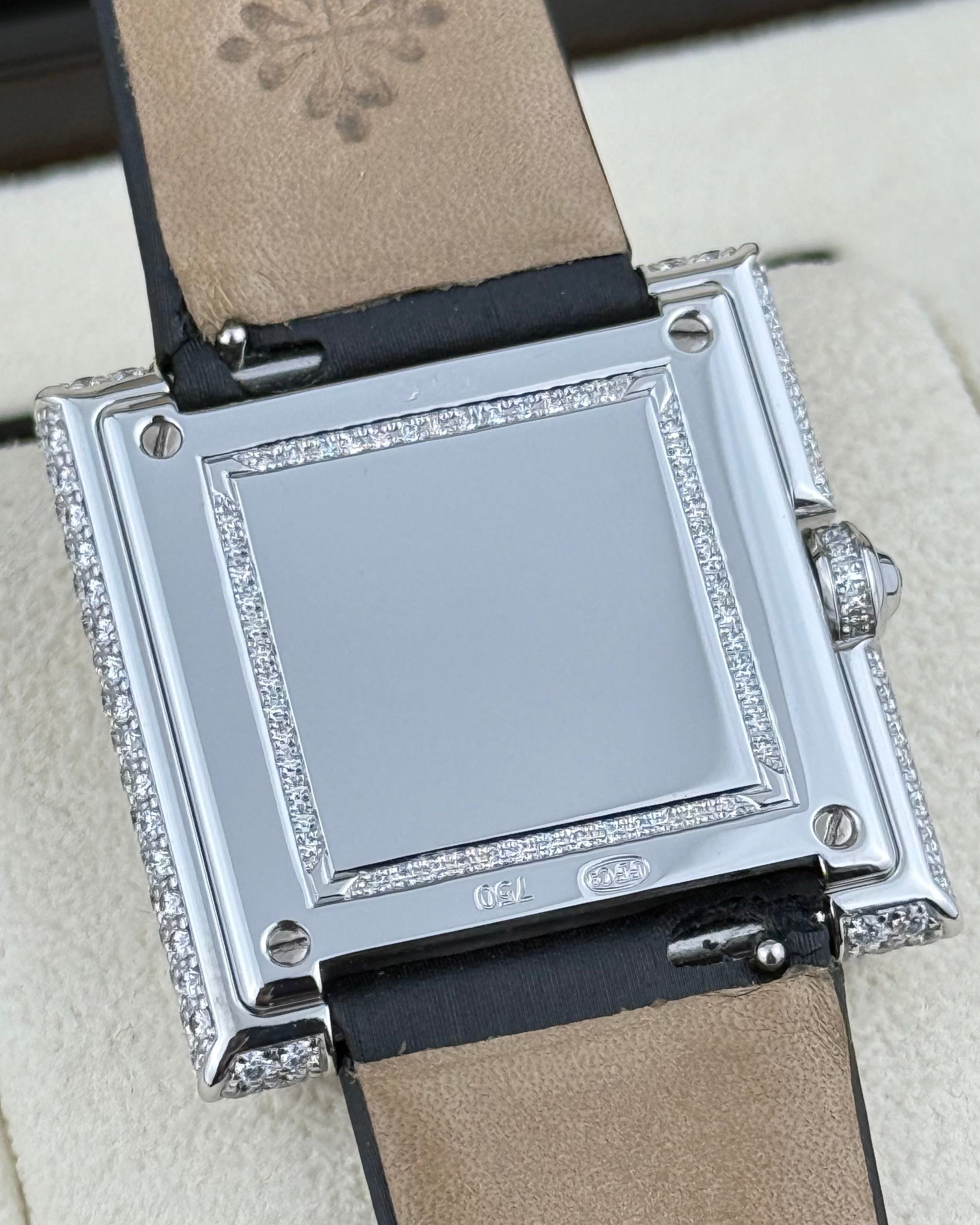 Patek Philippe Gondolo - 28mm - Ref: 4869G-1G thumbnail 9