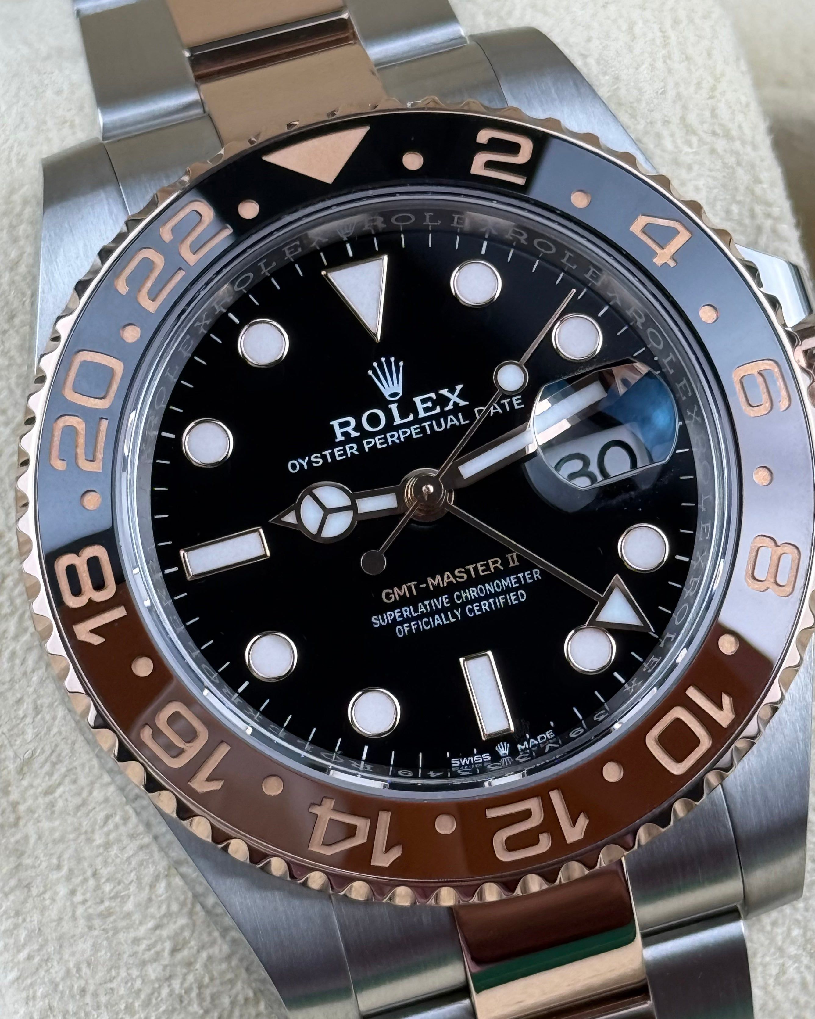 Rolex GMT-MASTER "RootBeer" - 40mm - Ref: 126711 thumbnail 3
