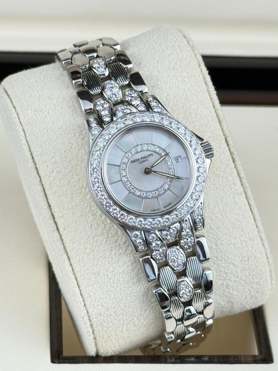 Patek Philippe Neptune - 26MM - Ref : 4881/120G
