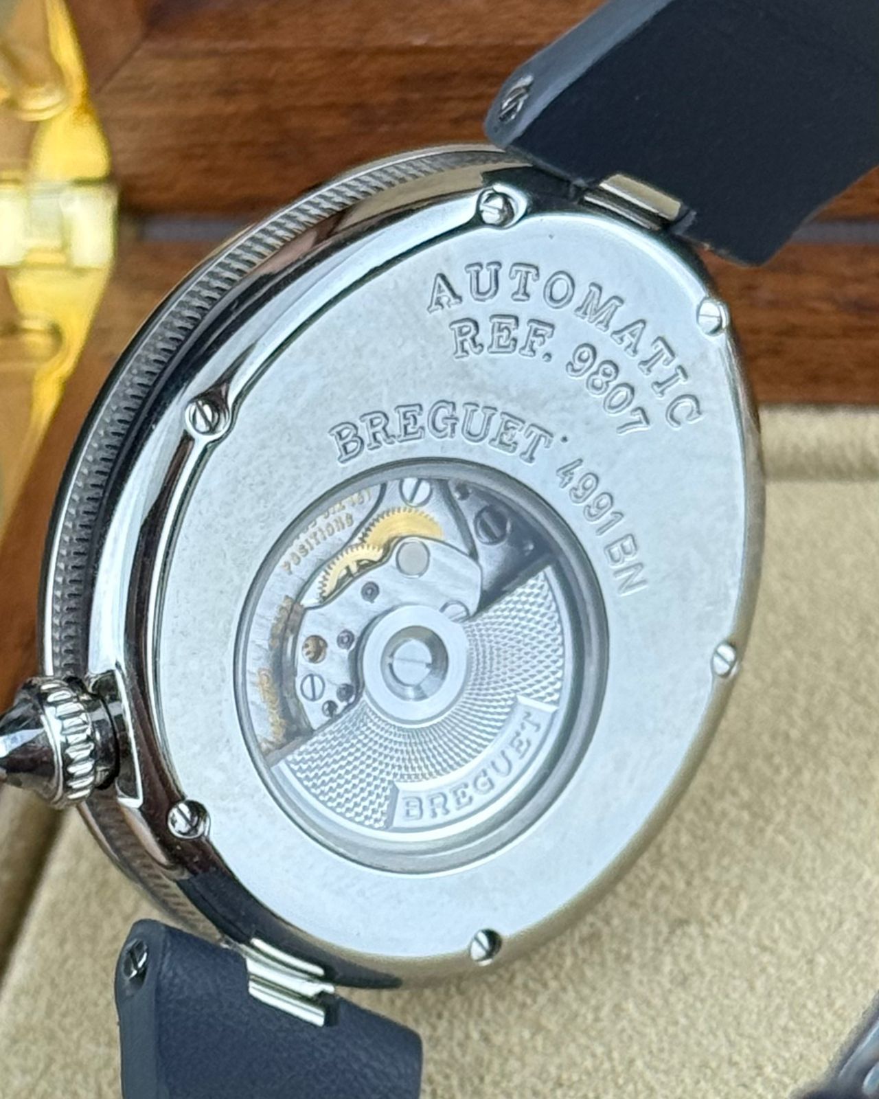 Breguet "Reine de Naples" - 42MM - Ref: 9807ST thumbnail 4