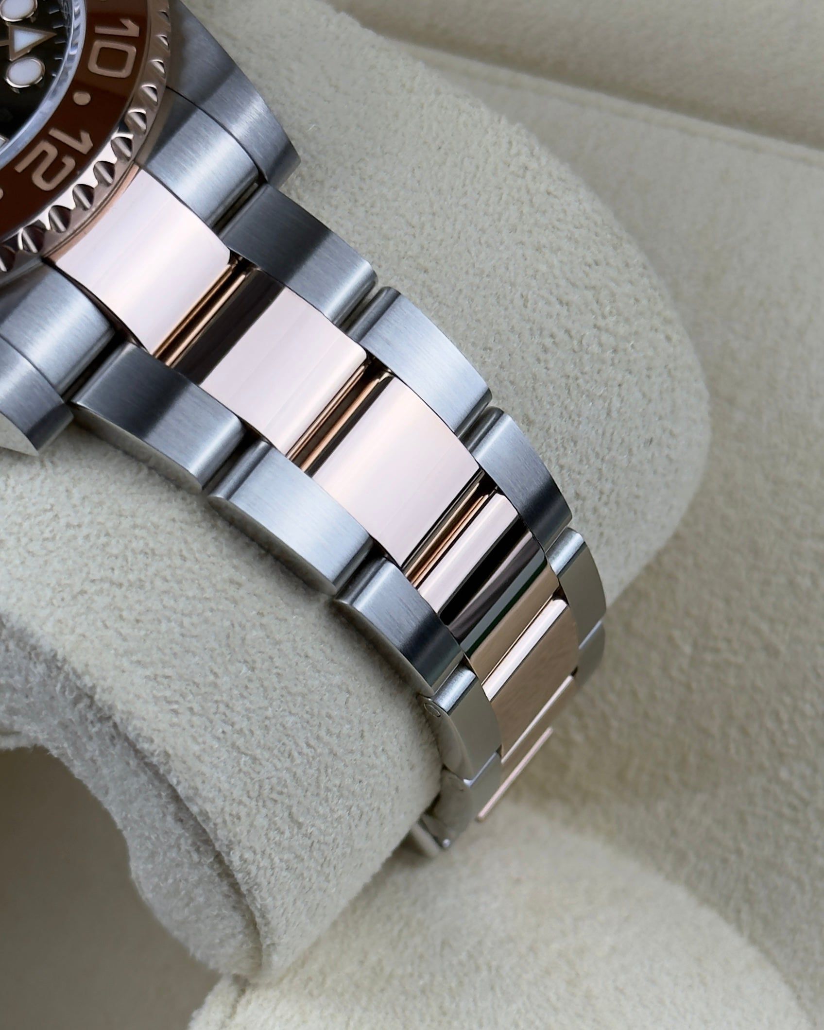 Rolex GMT-MASTER "RootBeer" - 40mm - Ref: 126711 thumbnail 7
