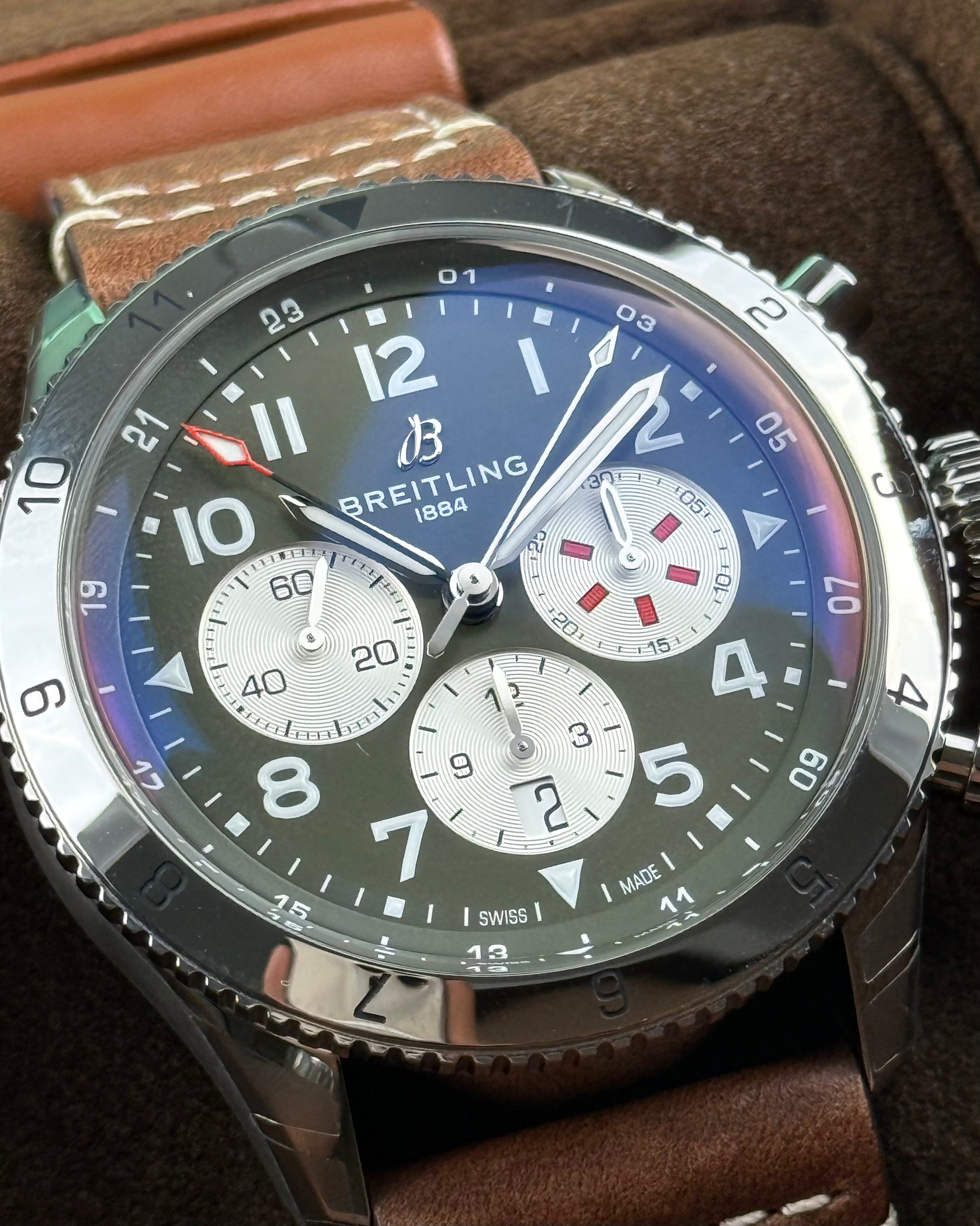 Breitling Super AVI Chronograph GMT - 46MM - Ref - AB04452A1L1X1 thumbnail 3