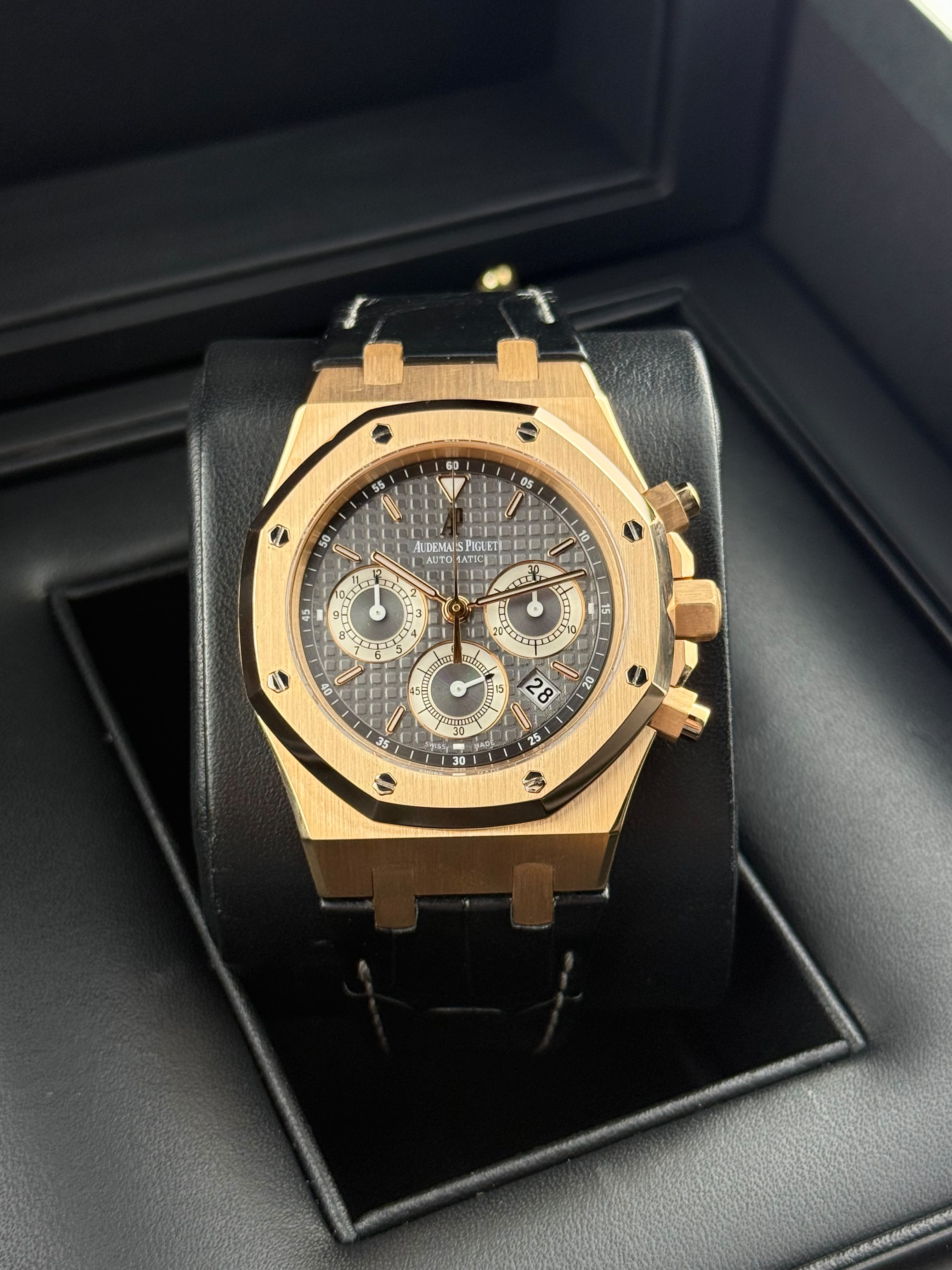 Audemars Piguet Royal Oak - 39MM - Ref : 26022OR.OO.D088CR.01