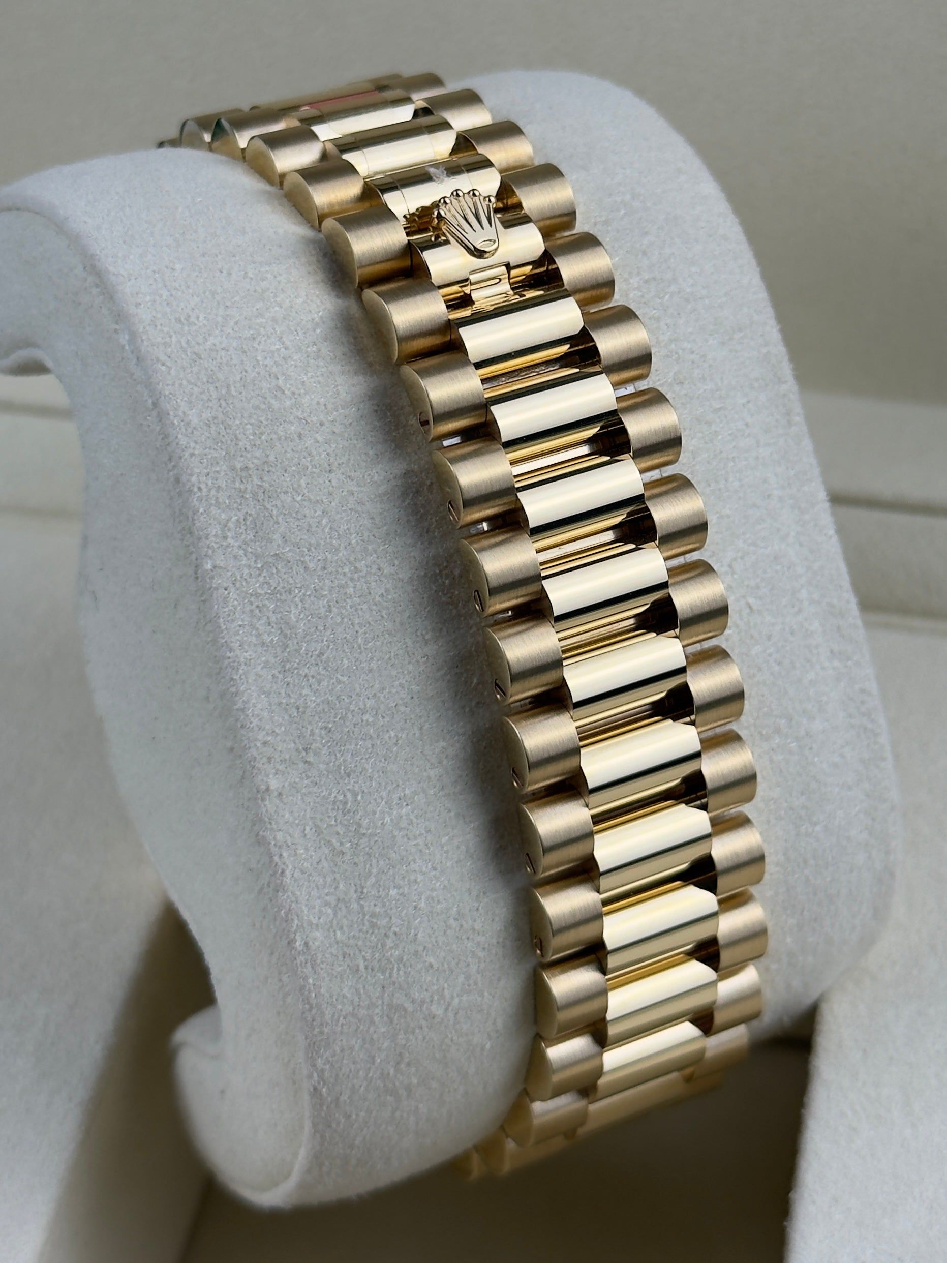 Rolex Day-Date black onyx baguette - 40mm - Ref; 228238-0059 thumbnail 9