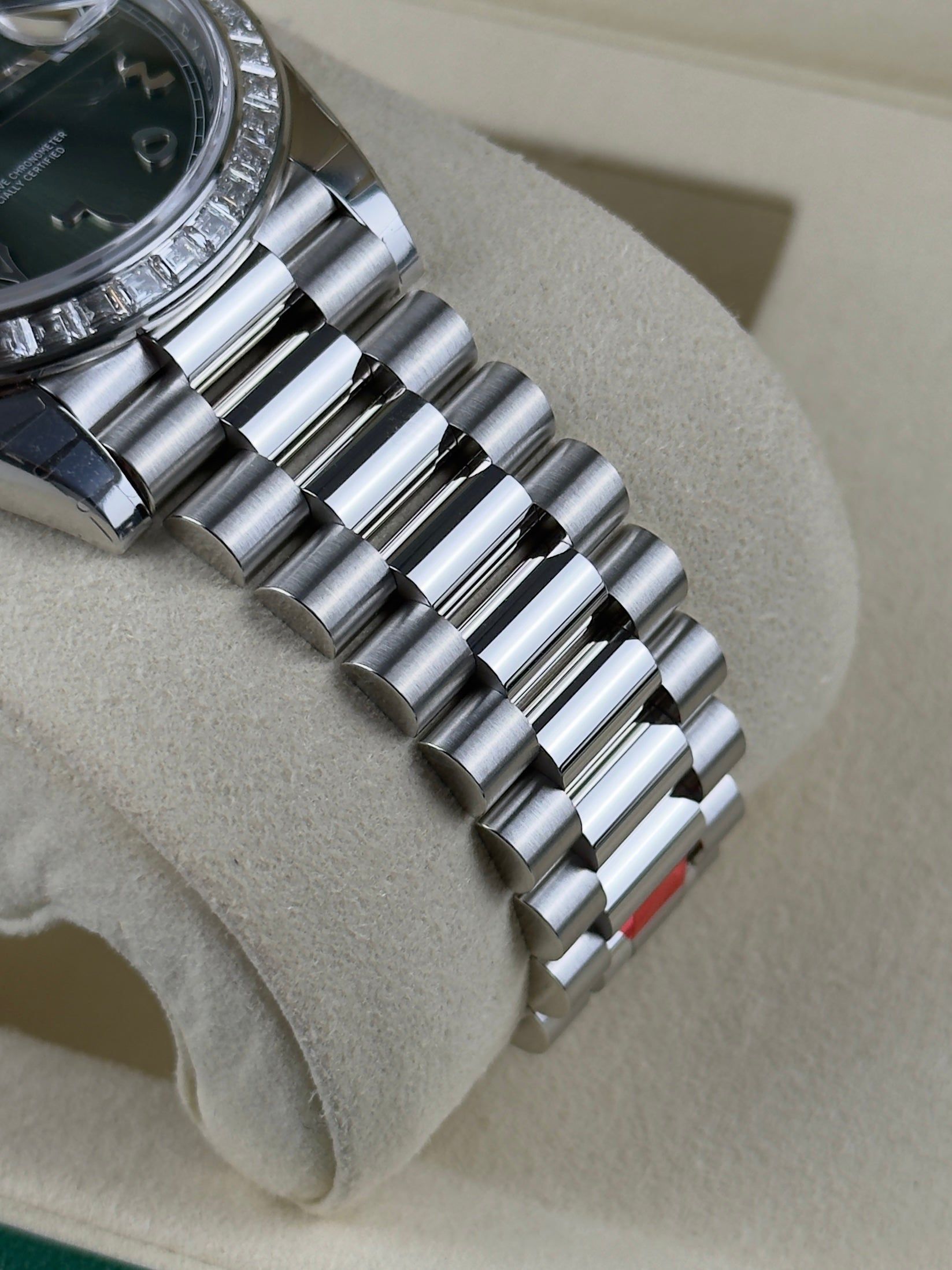 Rolex Oyster Perpetual Day-Date platinum - 40mm - Ref; 228396 TBR thumbnail 9