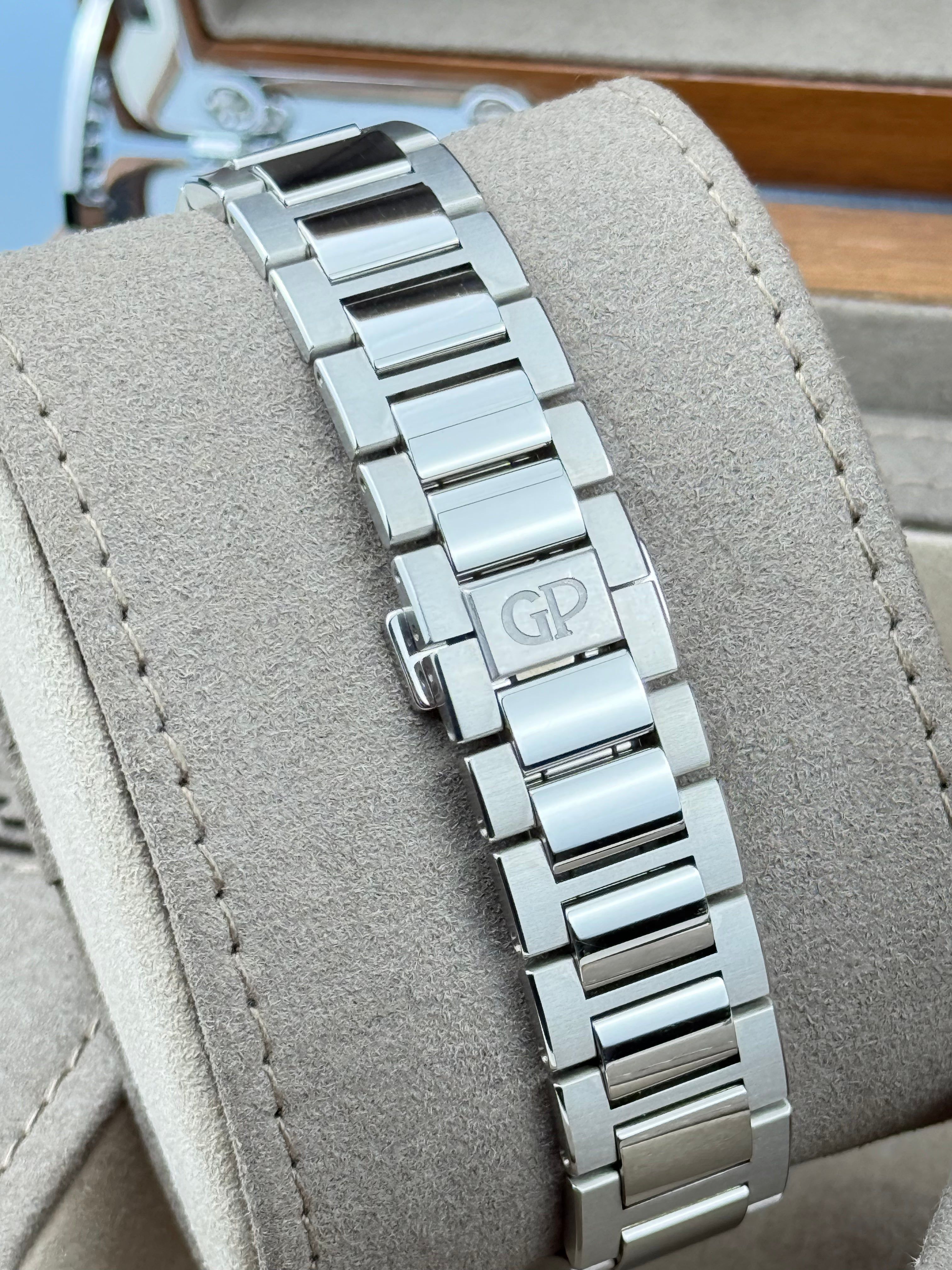 Girard Perregaux laureato infinity edition - 38MM - 81010-11-635-11A thumbnail 7