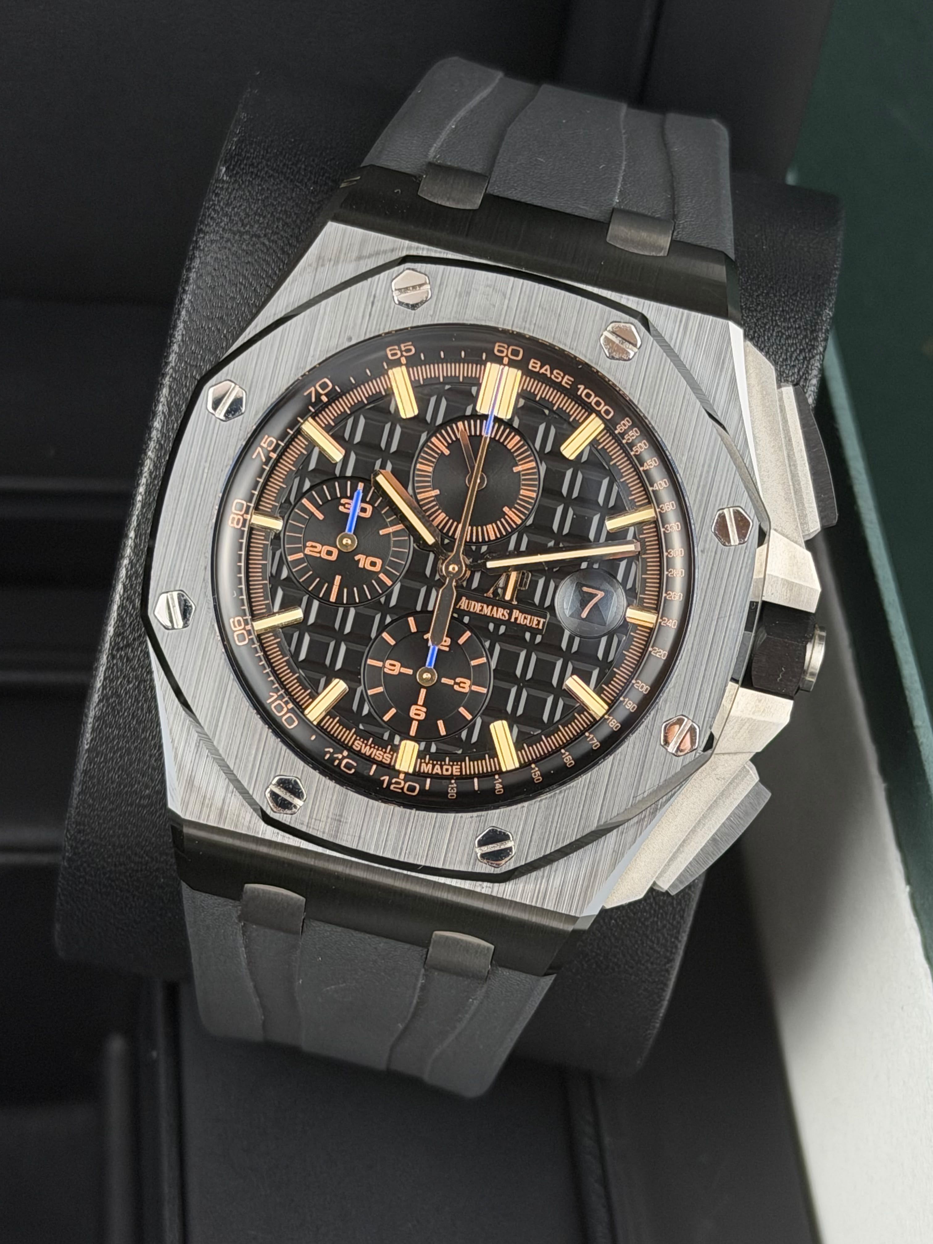 Audemars Piguet Royal Oak Offshore - 43MM - Ref : 26405CE.OO.A002CA.02 thumbnail 1
