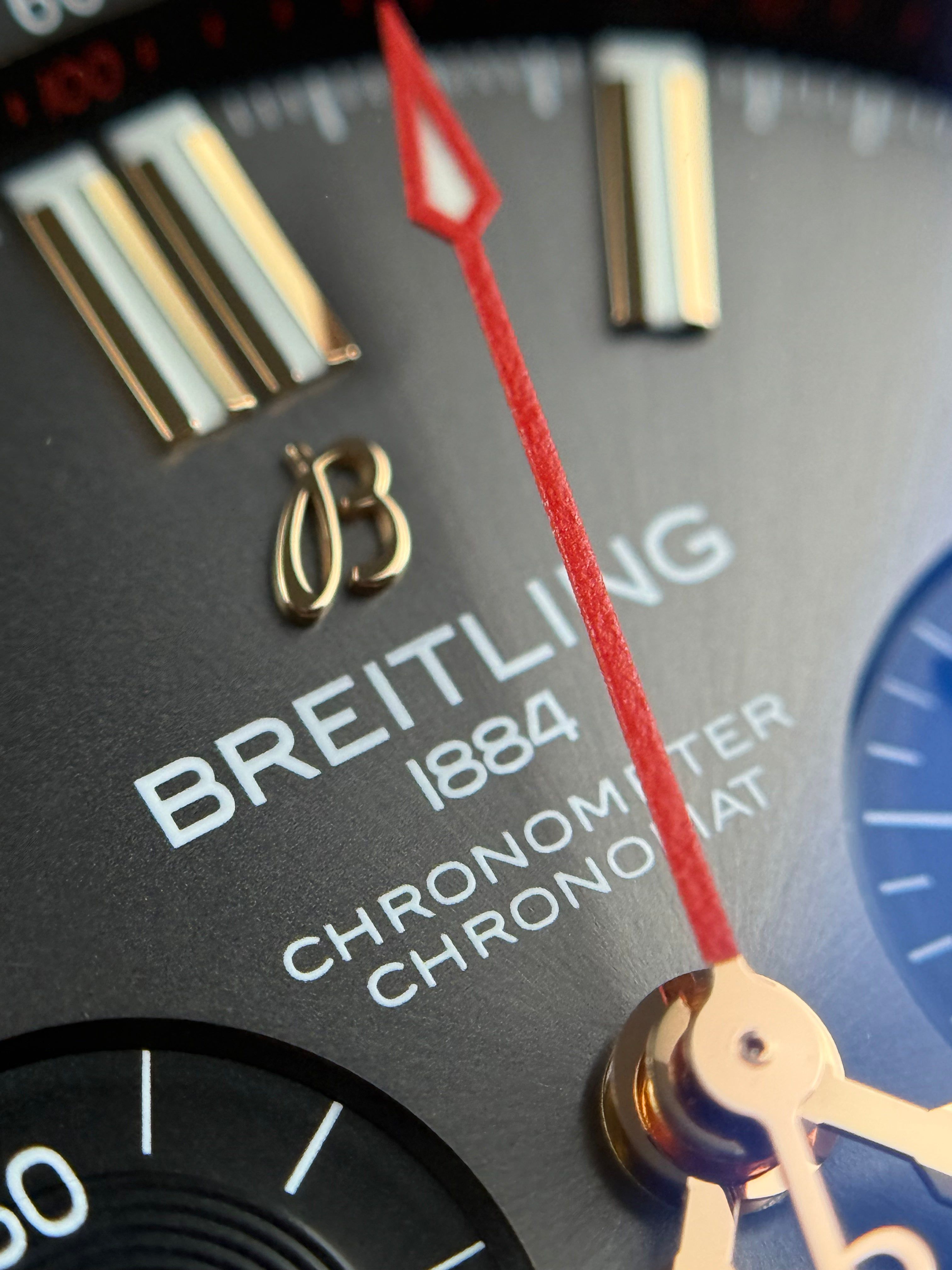 Breitling Chronomat - 42MM - Ref : B01 42 thumbnail 5