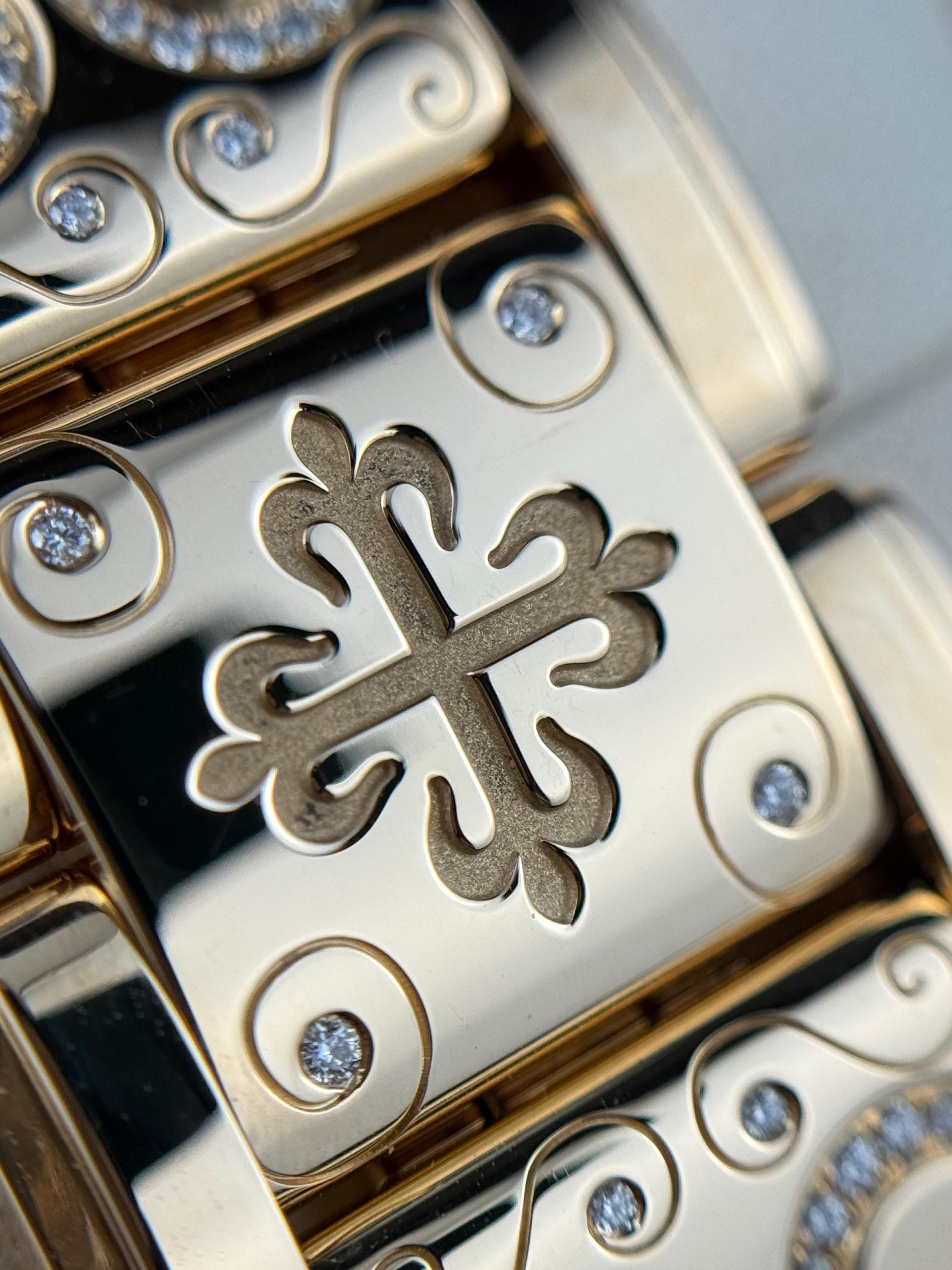 Patek Philippe Twenty~4 - 30MM - Ref : 4910/54R thumbnail 8