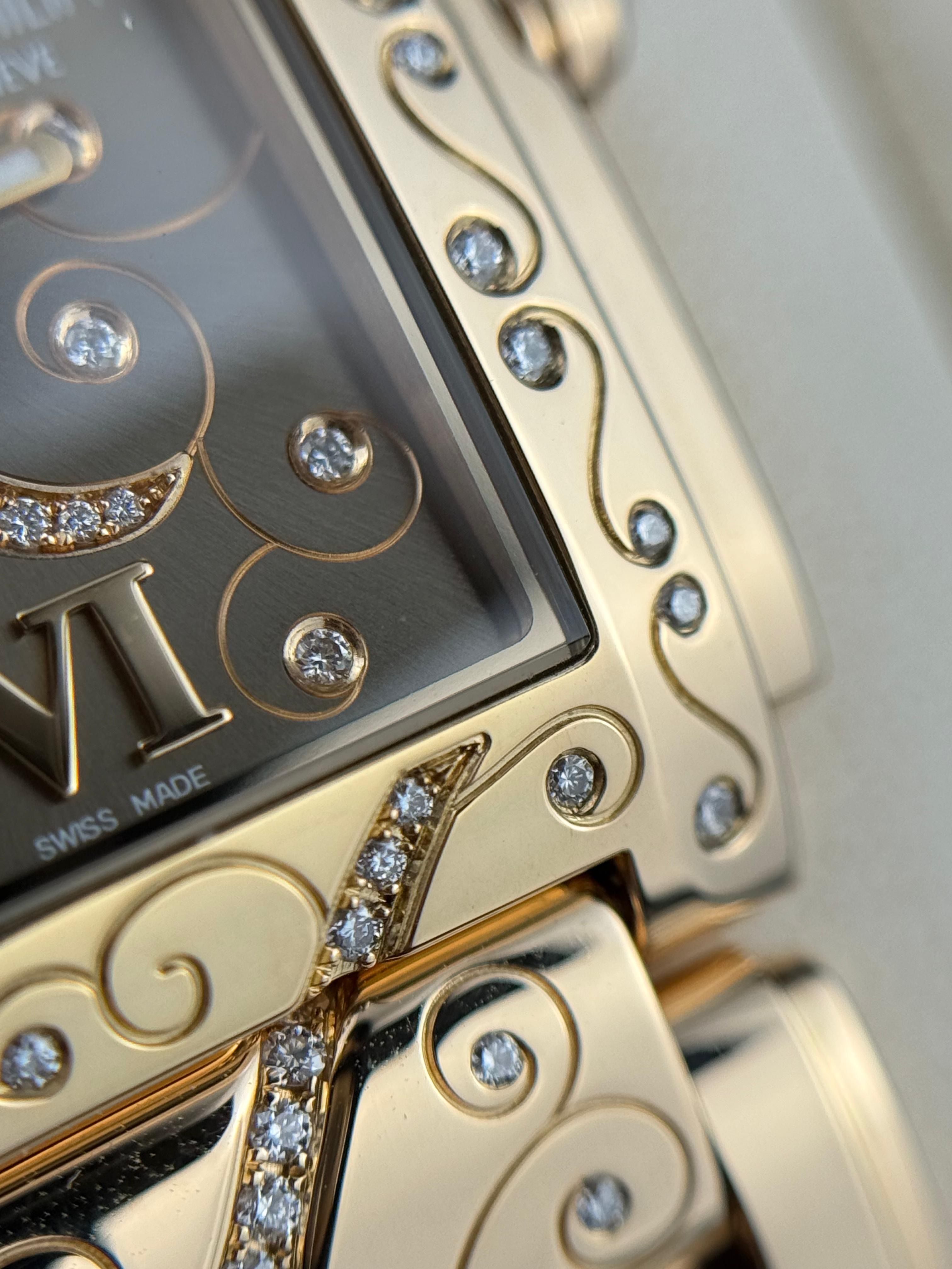 Patek Philippe Twenty~4 - 30MM - Ref : 4910/54R thumbnail 6