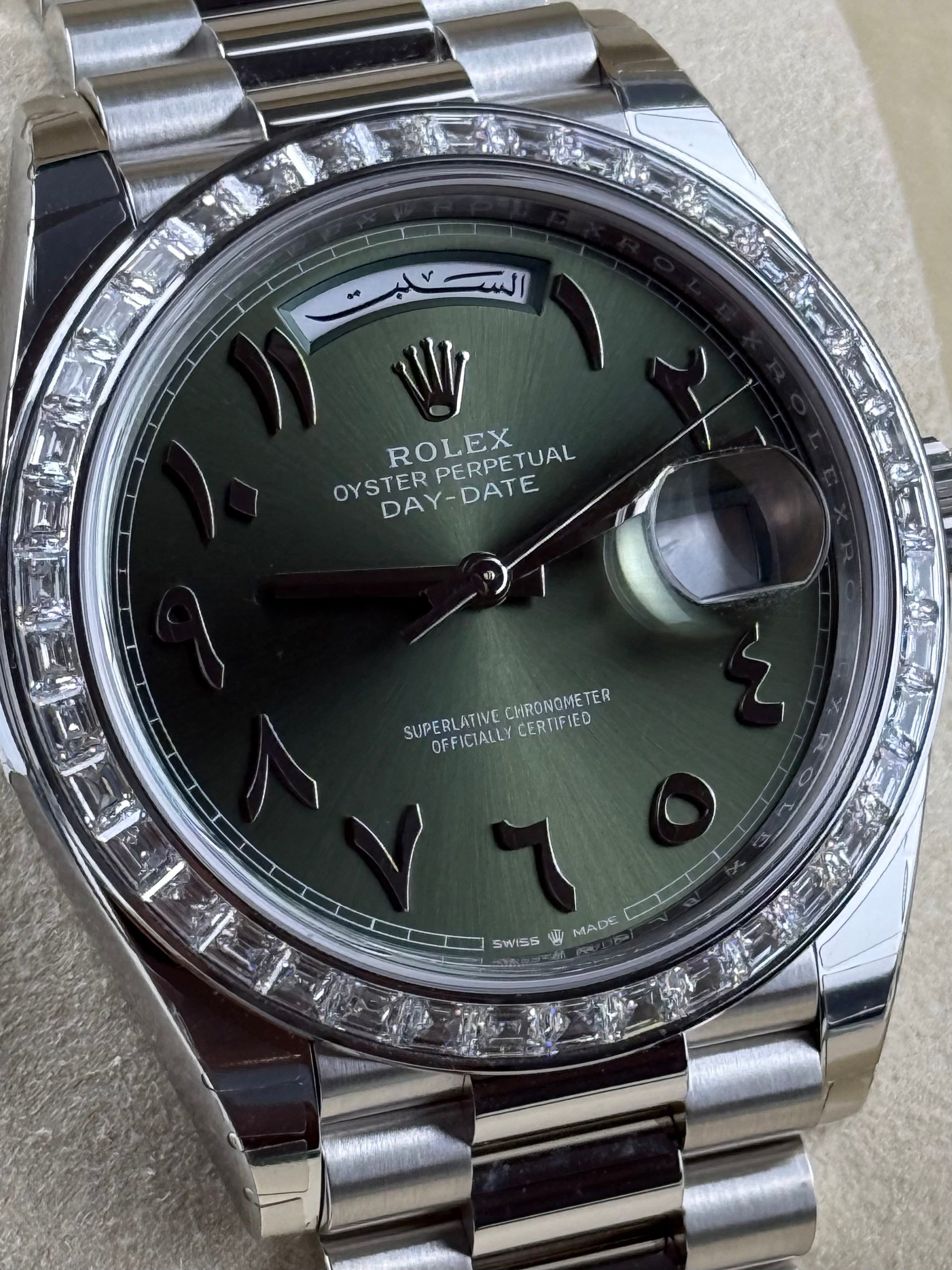 Rolex Oyster Perpetual Day-Date platinum - 40mm - Ref; 228396 TBR thumbnail 3