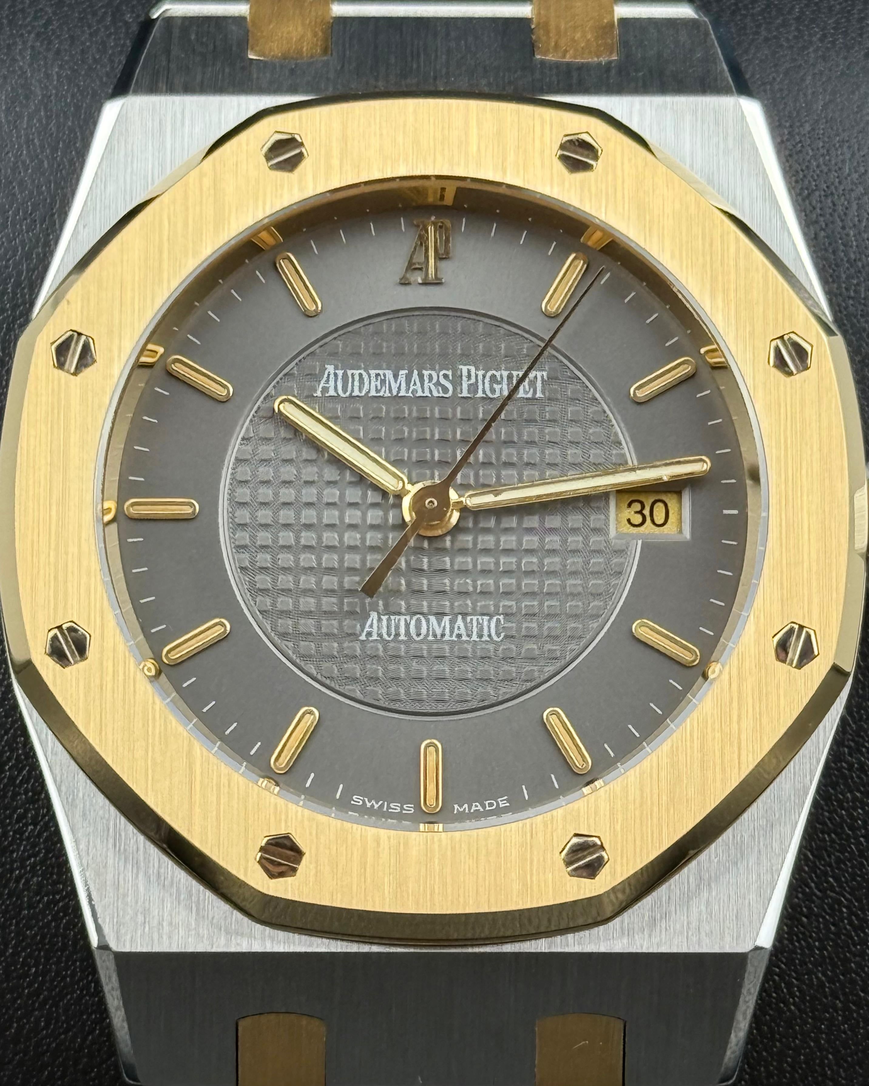 Audemars Piguet Royal Oak - 33MM - REF : 15050SA.O.0789SA.01 thumbnail 3