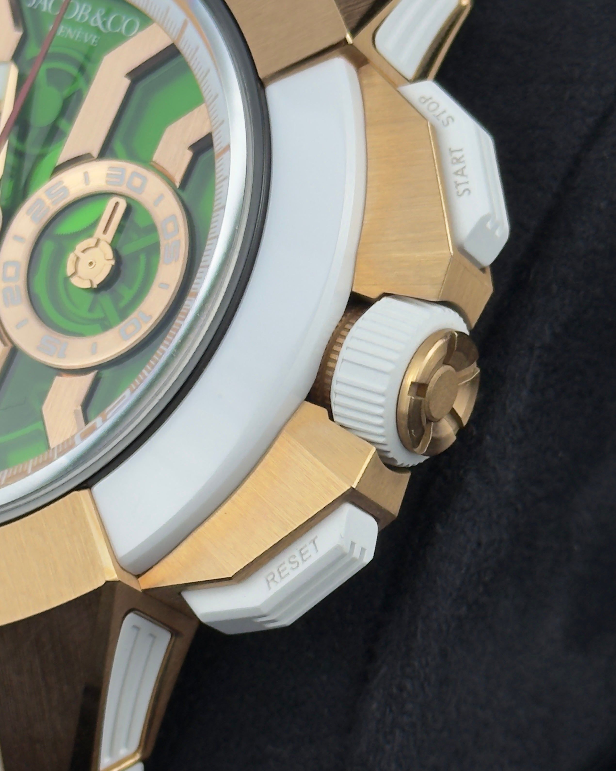 Jacob & Co. Epic X Chrono R/G Green dial - 47mm - Ref; EC312.42.PB.GN.AHB4D thumbnail 8