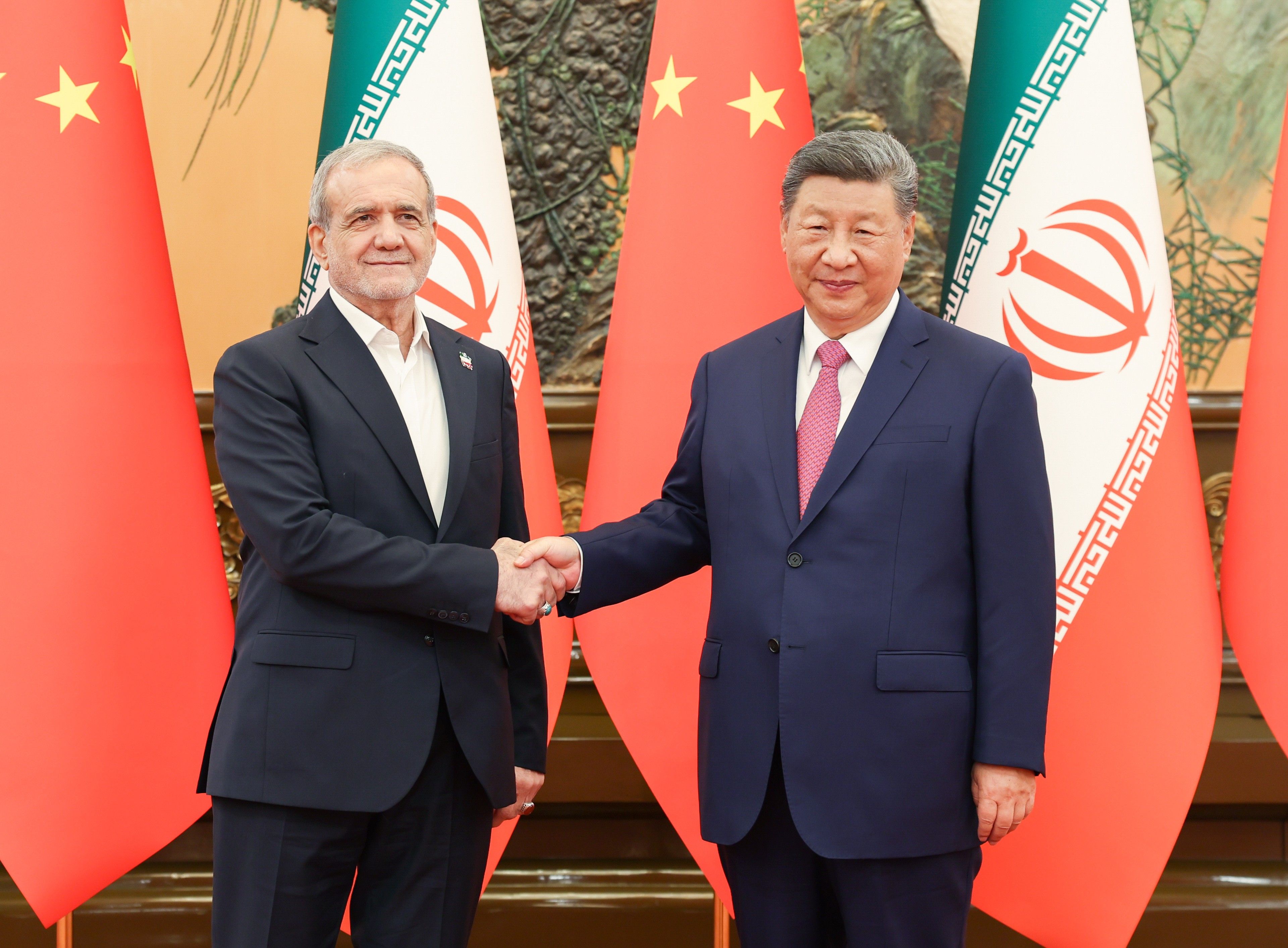 Chinese President Xi Jinping meets with Iranian President Masoud Pezeshkian at the Great Hall of the People in Beijing, capital of China, 2 September 2025.