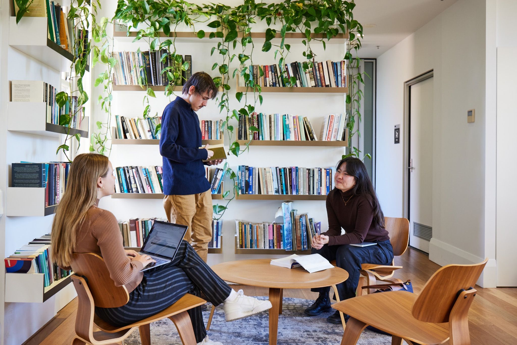 Three USSC students working together