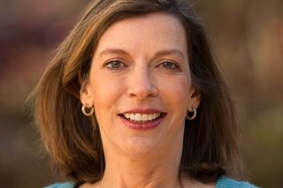 evelyn-farkas-th.jpg