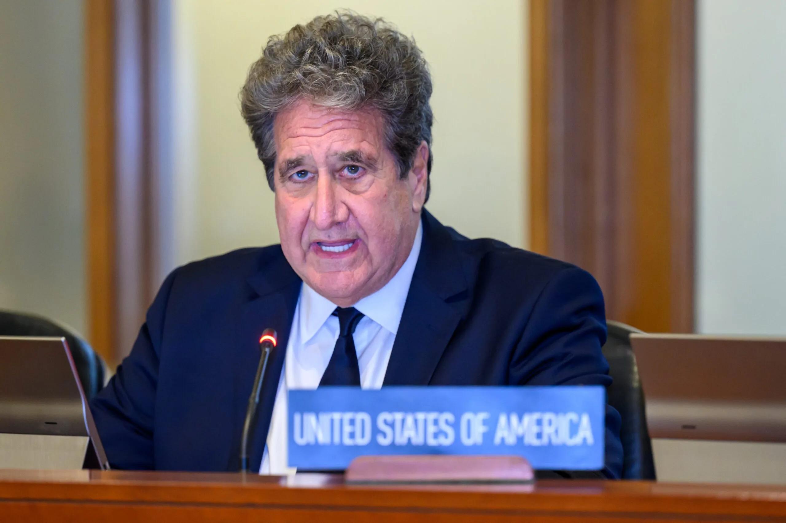 Lee Lipton speaks at a Organization of American States meeting in August 2025.