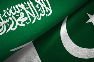 Saudi Arabia Pakistan flags