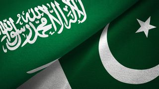 Saudi Arabia Pakistan flags