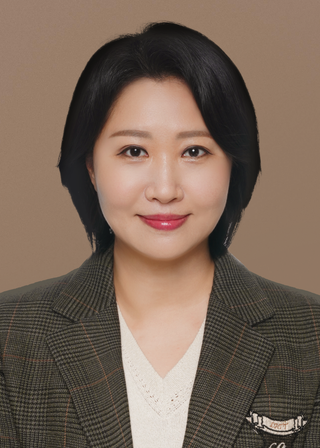 Dr Jooyeon Hong